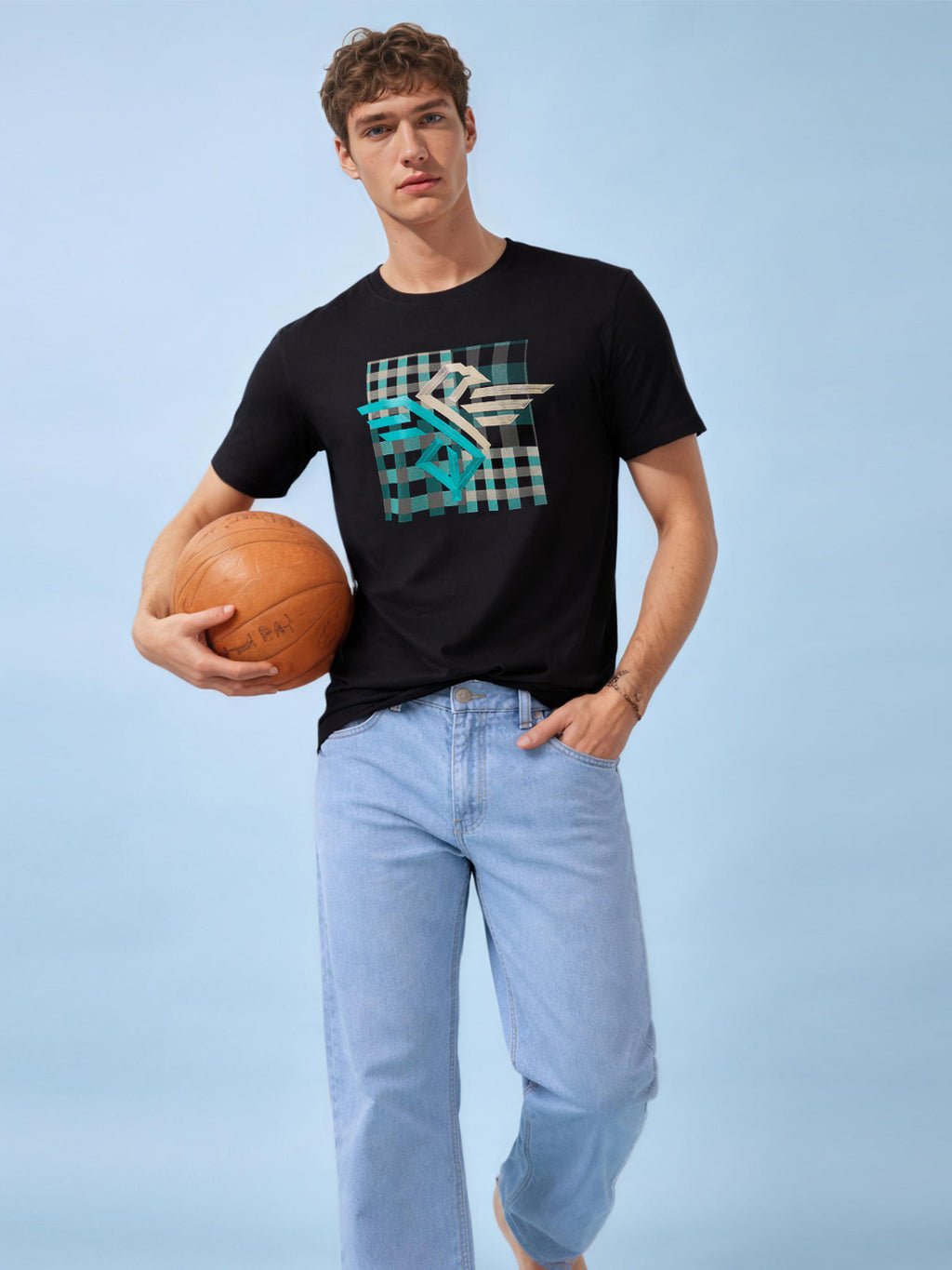 Mens Chest Graphic Printed  Round Neck Tshirt