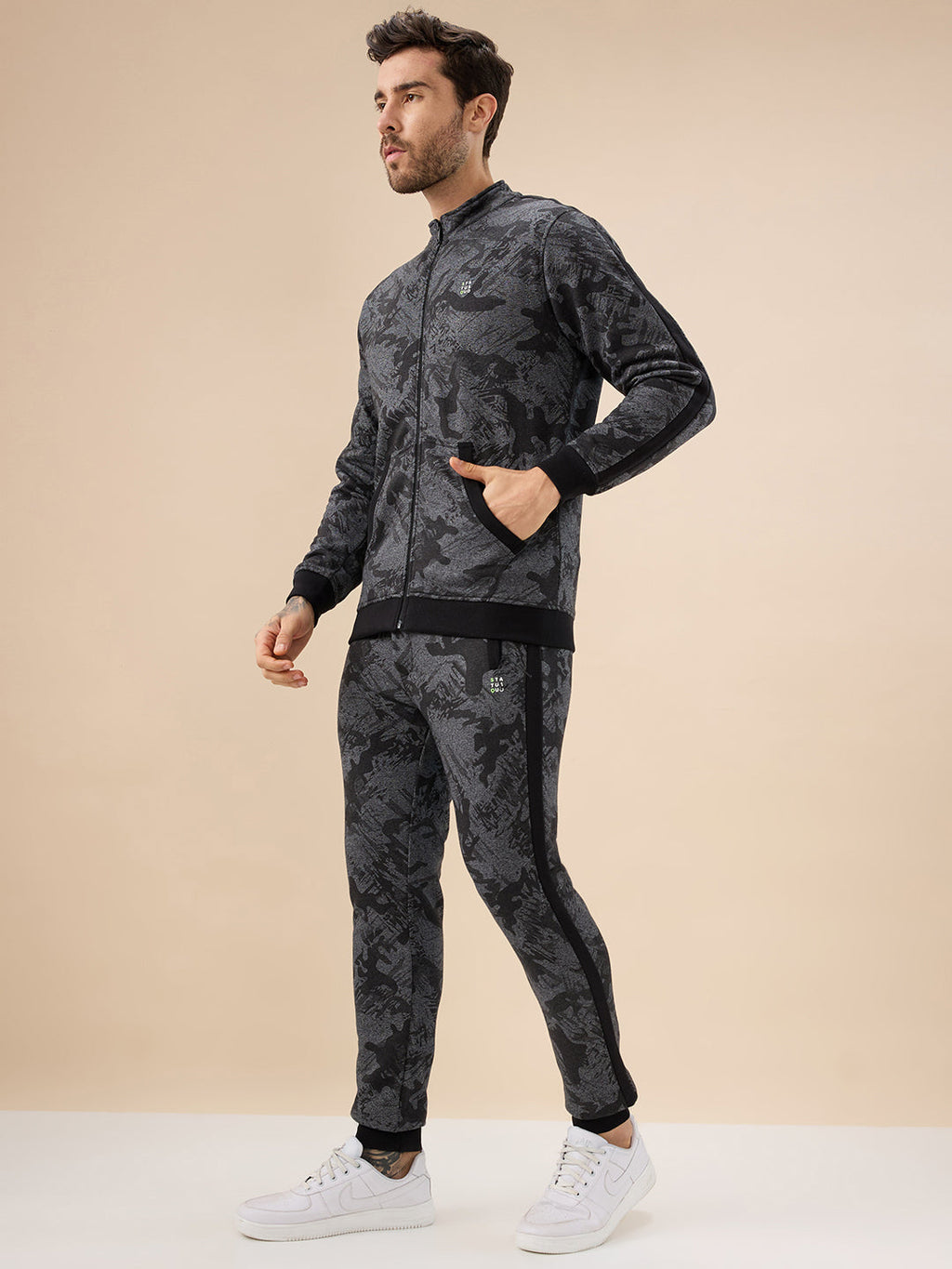 Status Quo Men's Printed Regular Fit Tracksuit with Jacket Kangaroo Pockets and Joggers
