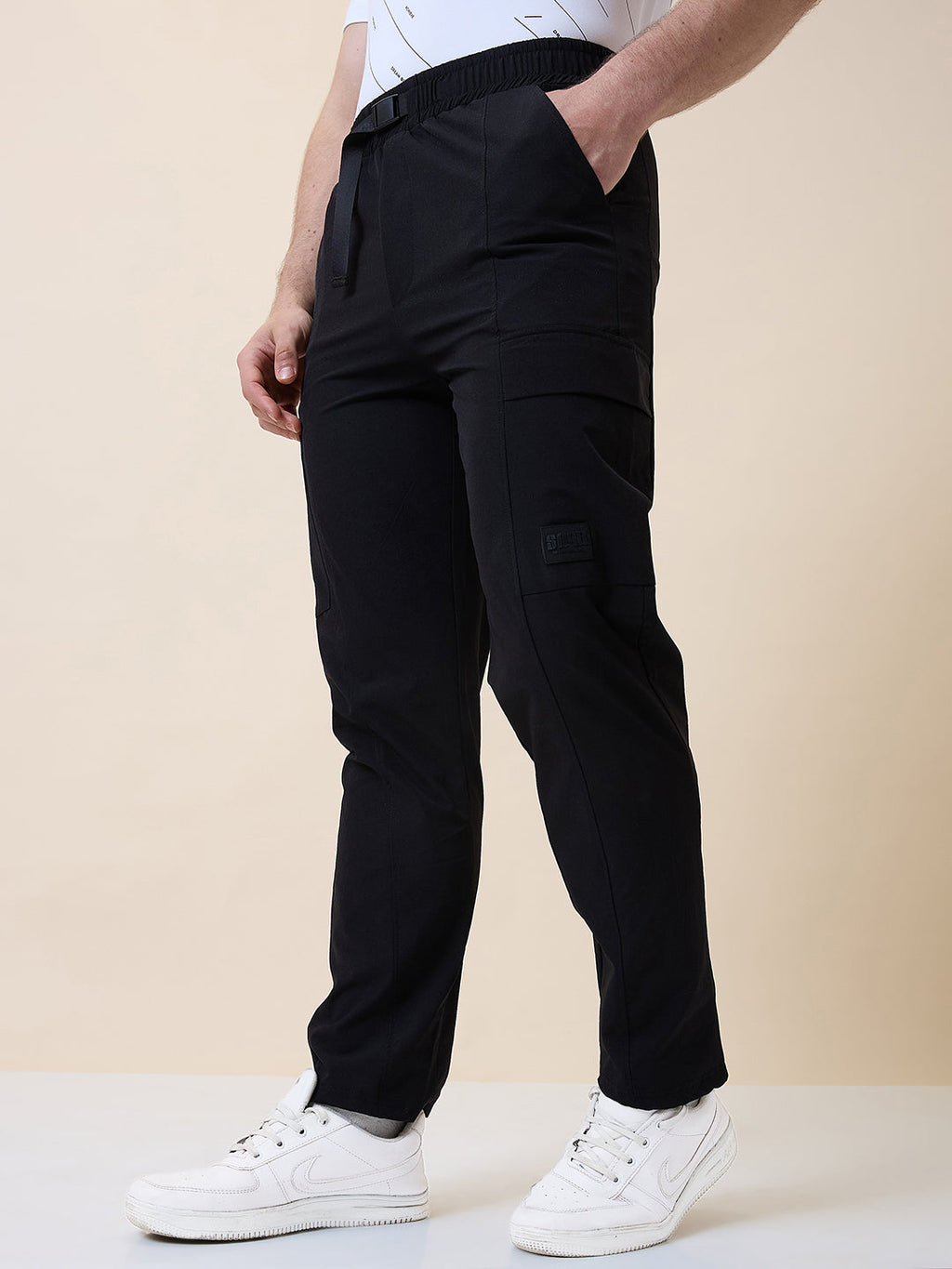 Status Quo Men's Regular Fit Solid Slip-On Track Pant