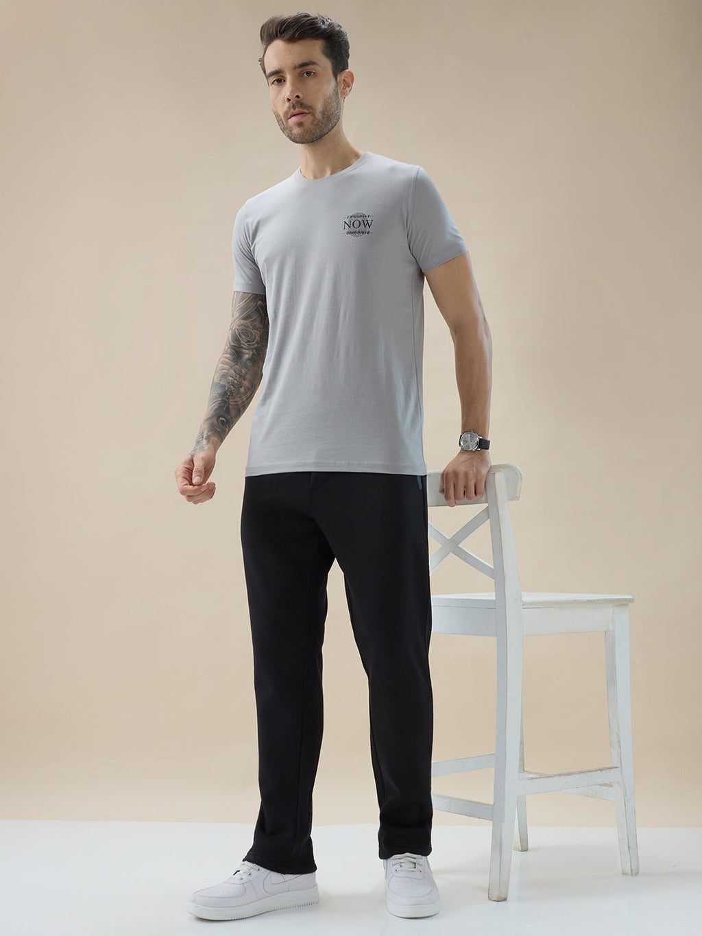 Men's Solid Regular Fit Drawstring Fleece Trackpant with Contrast Side Pocket Detail