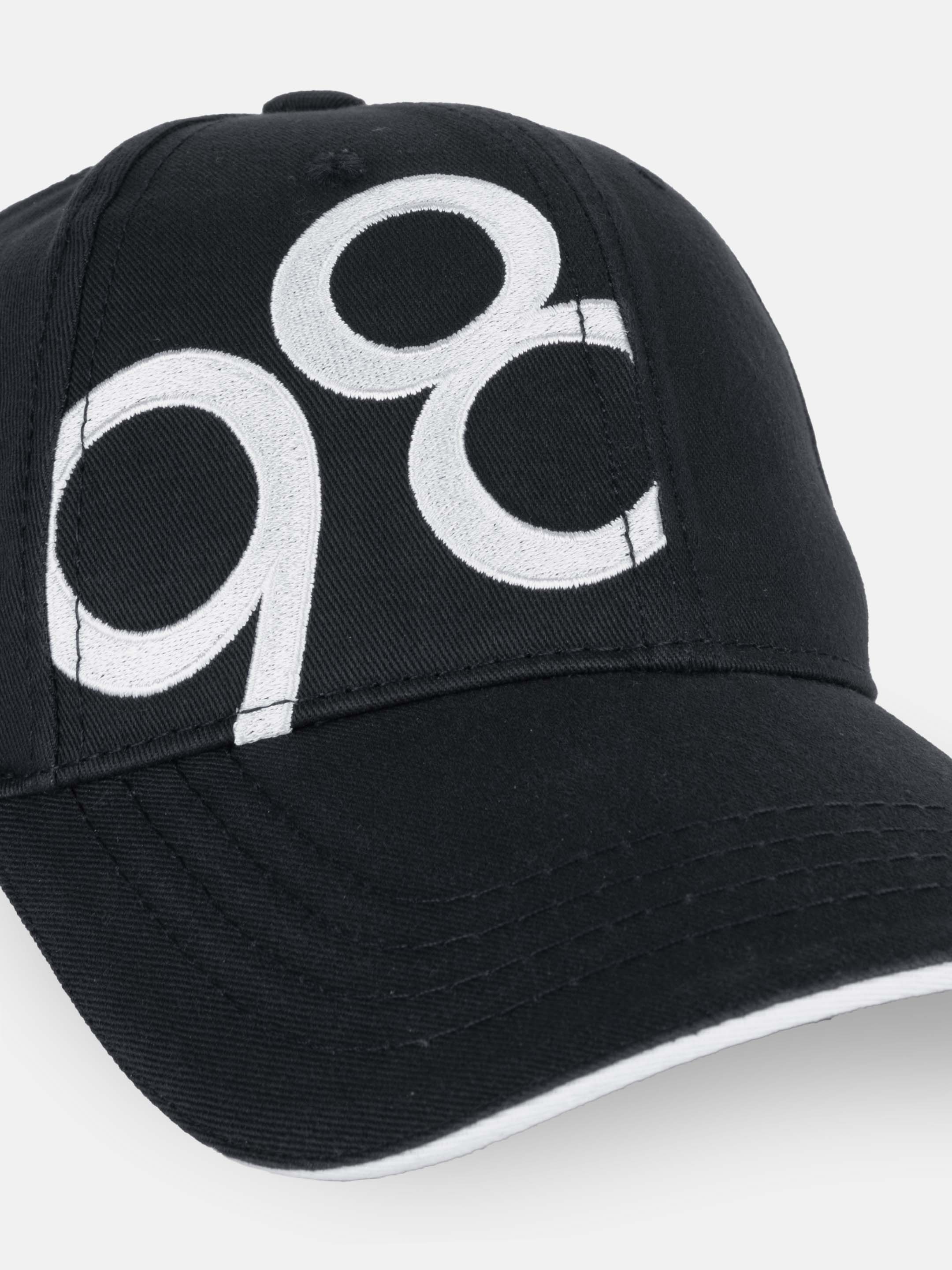 baseball caps