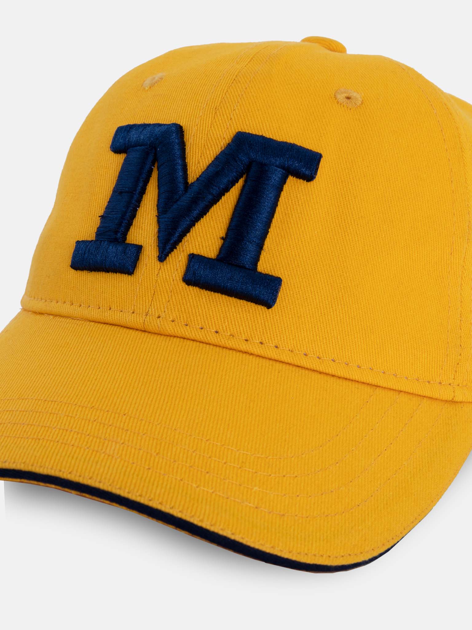 baseball caps