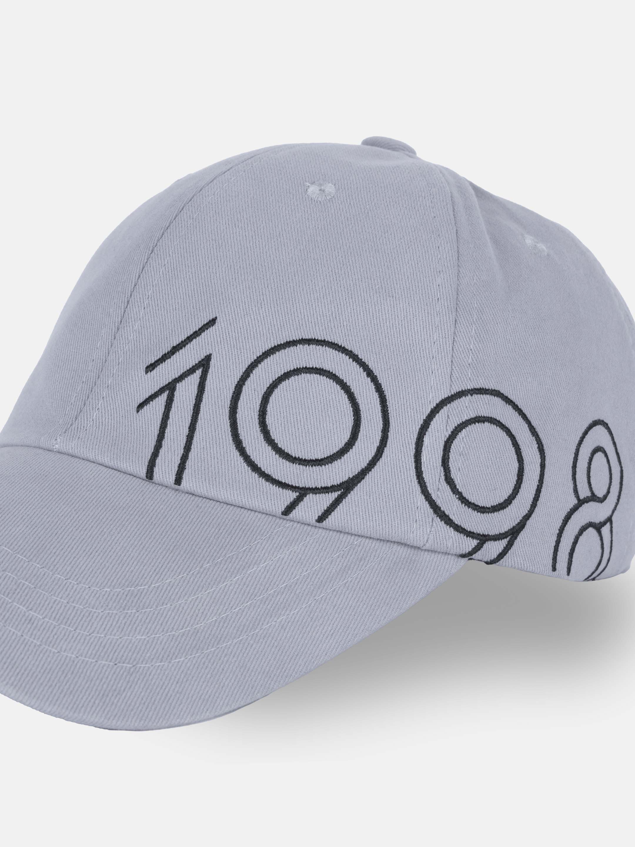 baseball caps
