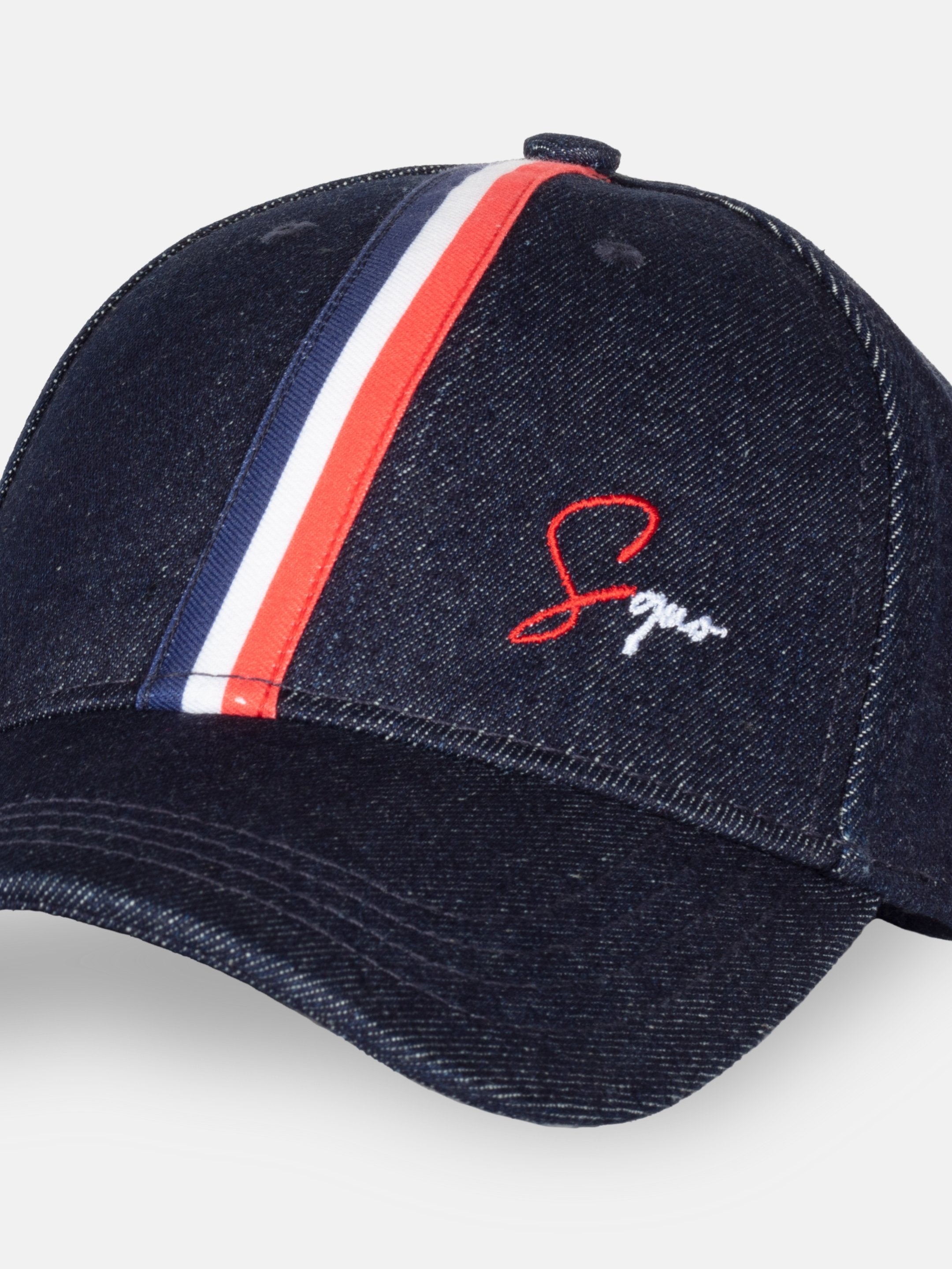 baseball caps