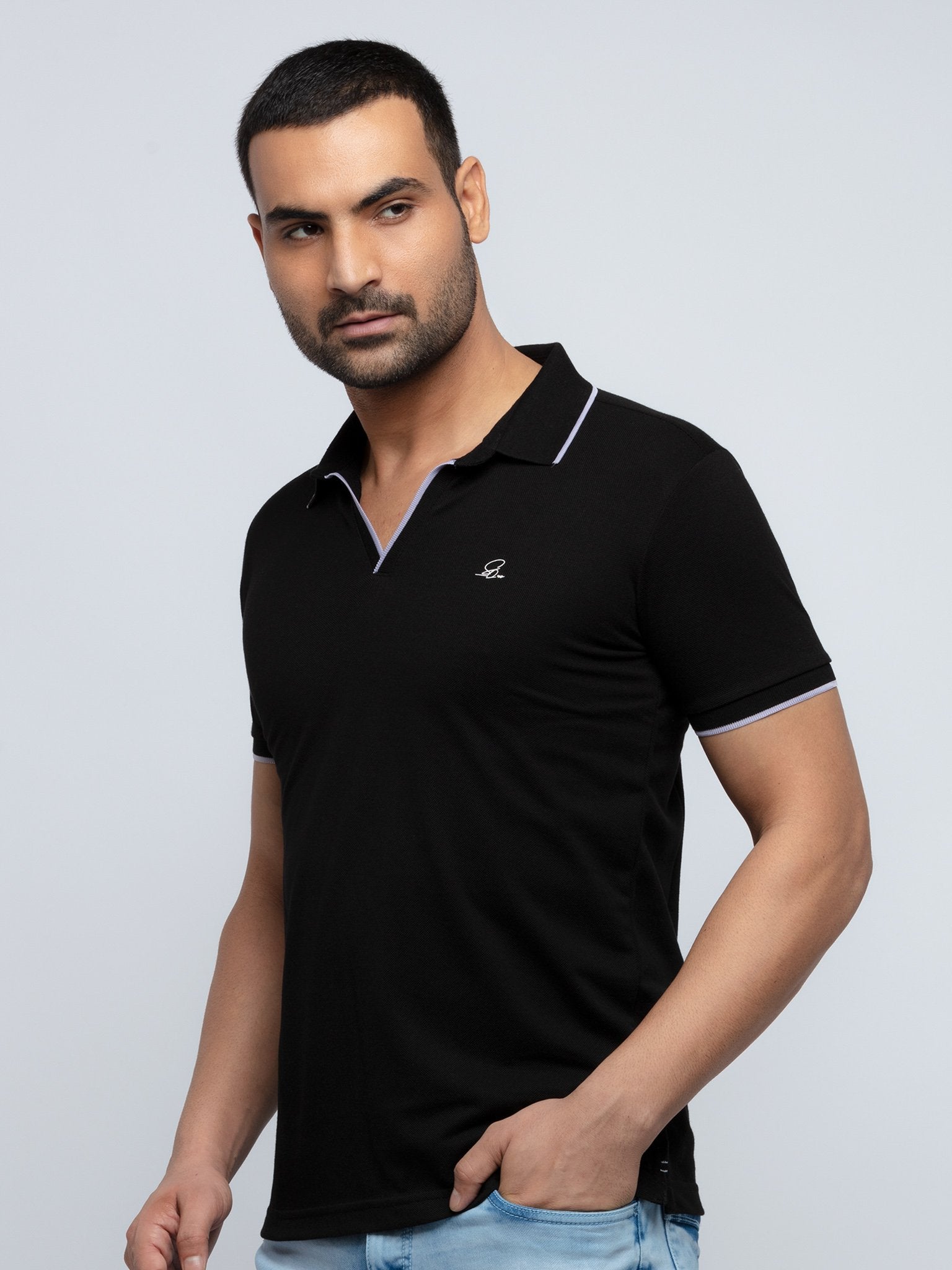 Slim Fit Polo With Tipping Collar