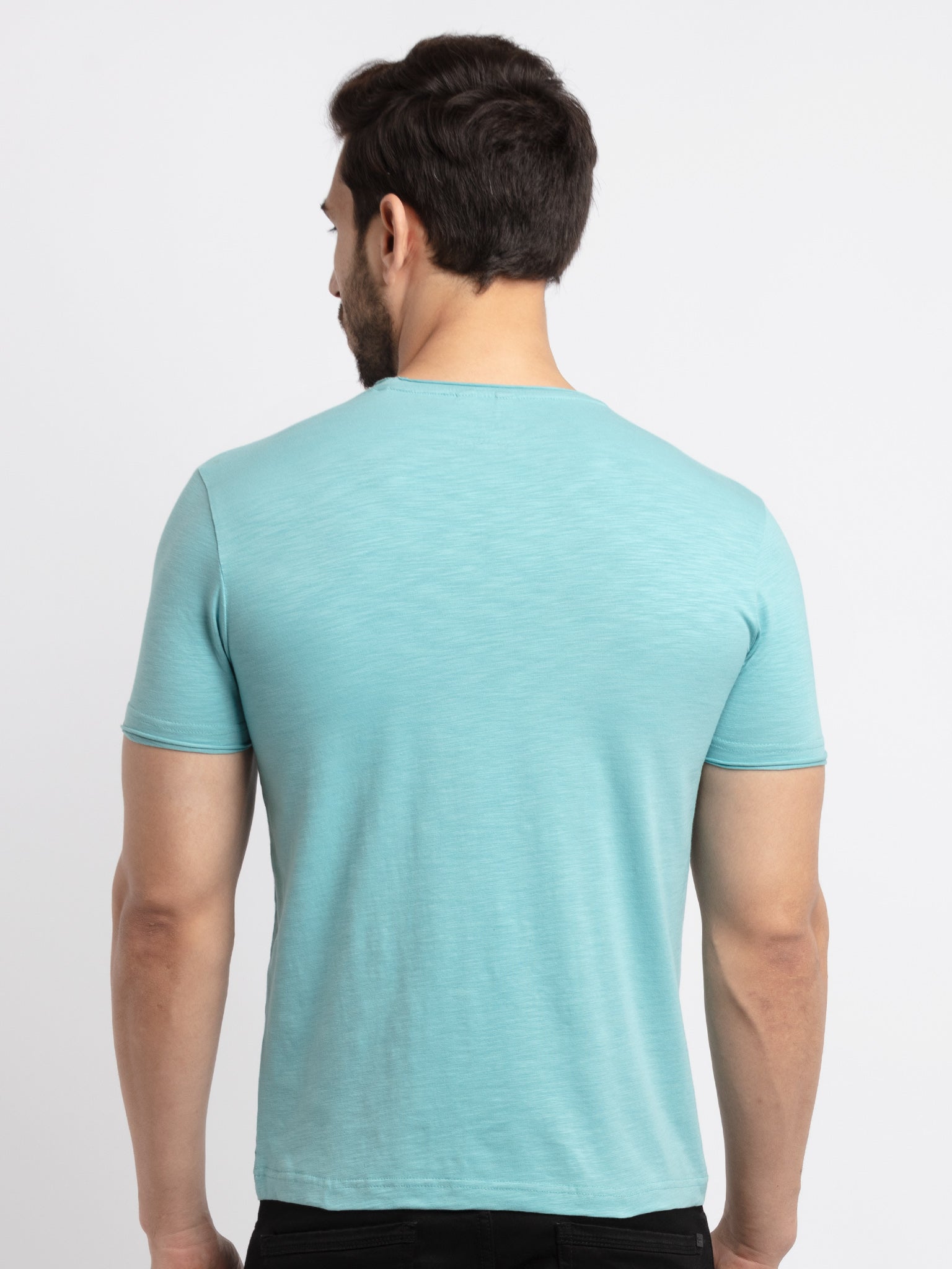 Mens Basic Taperd Fit Round Neck T-Shirt