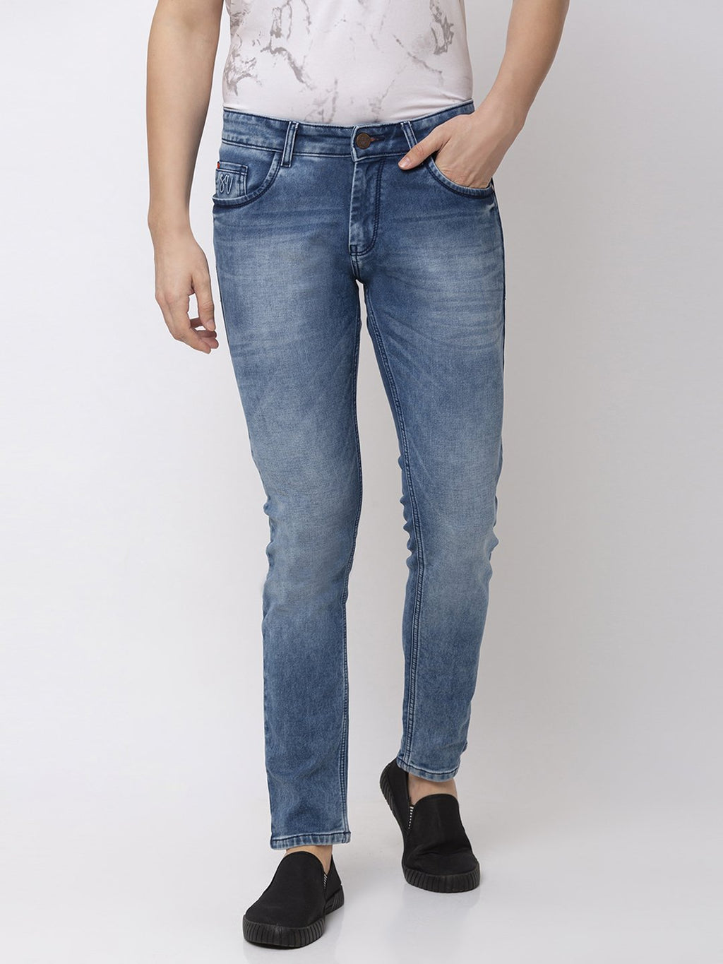 slim fit jeans