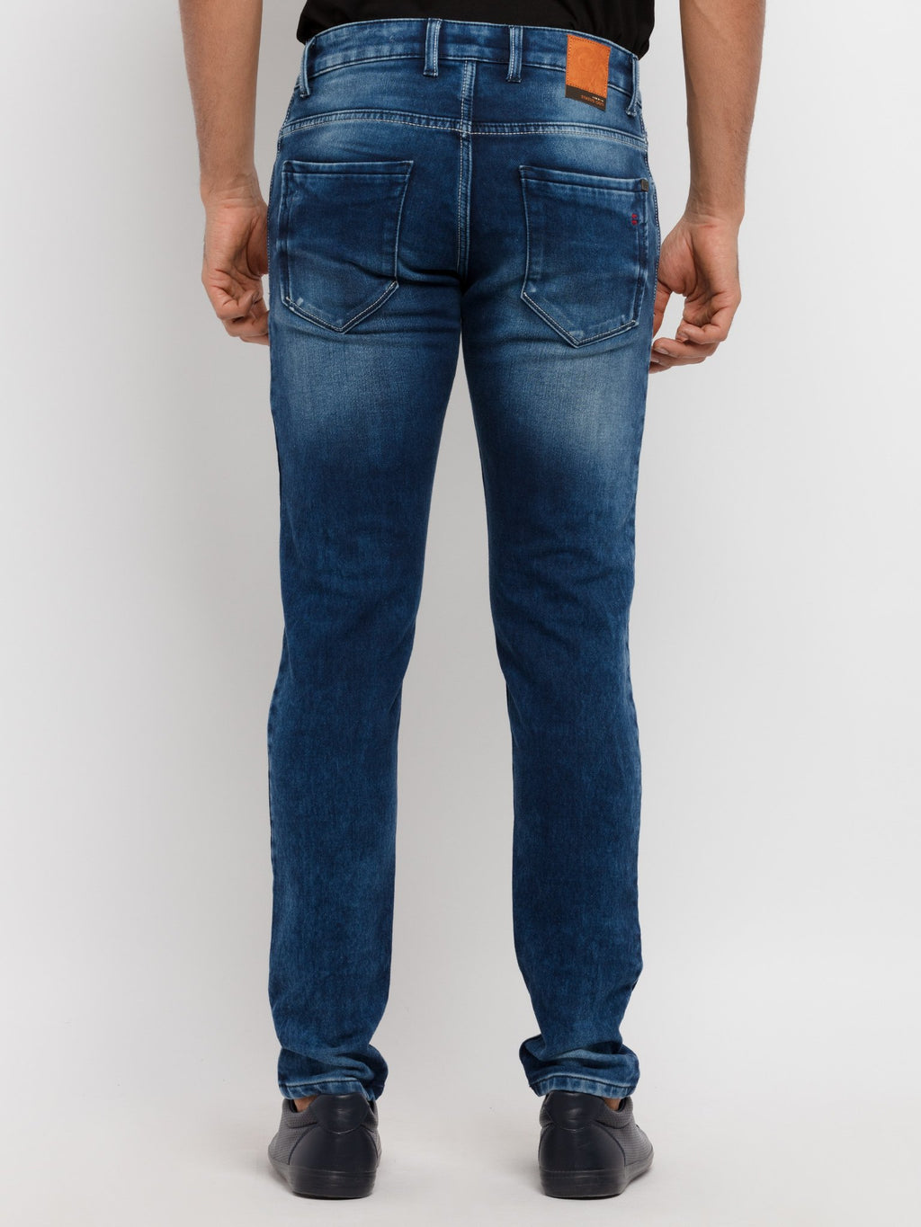 mid rise jeans