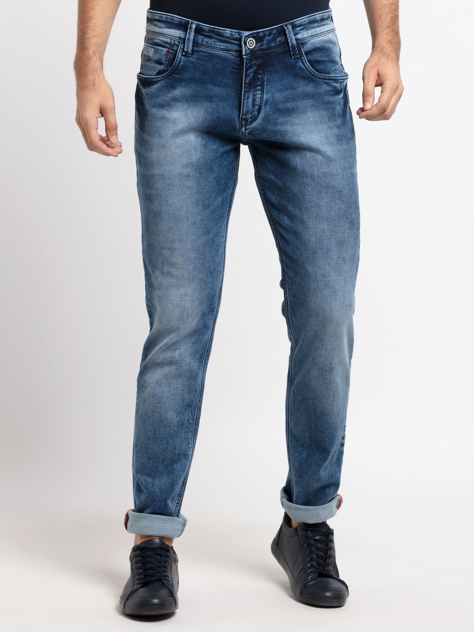 slim fit jeans