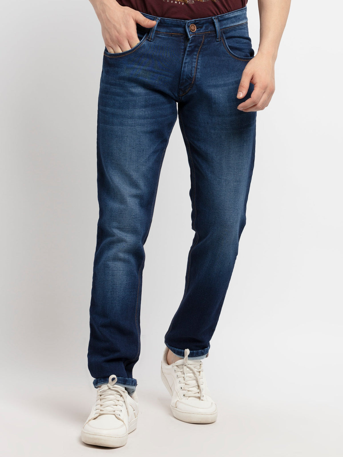 slim fit jeans