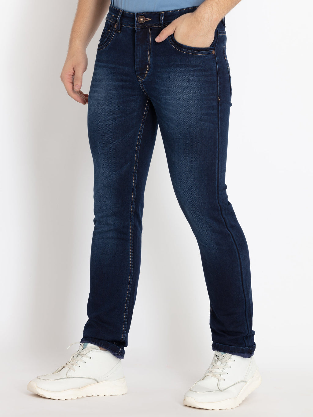 slim fit jeans