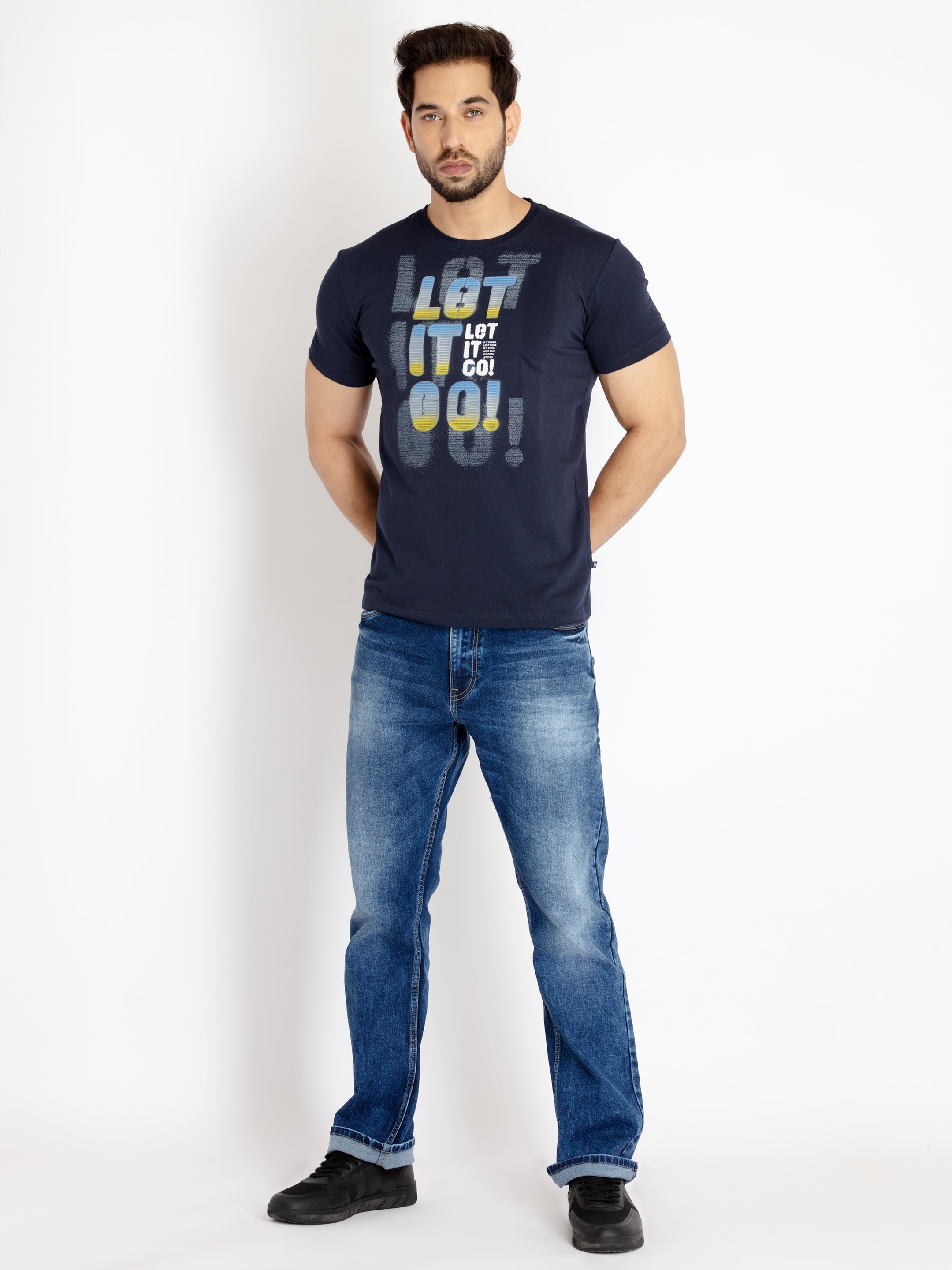 slim fit jeans