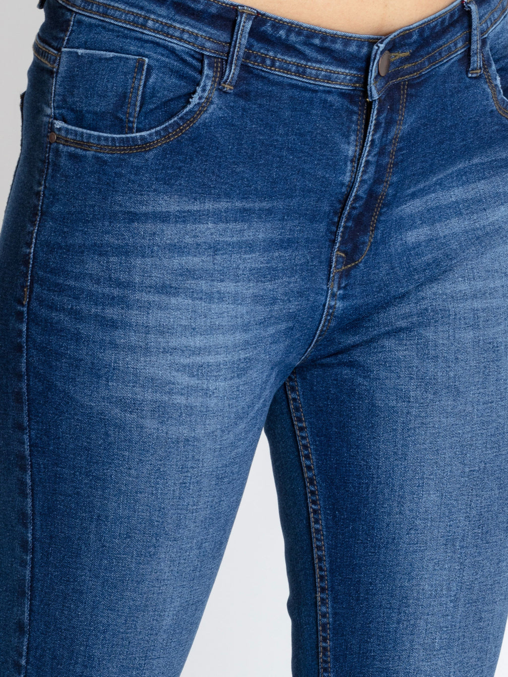 Womens Mid Rise Skinny Fit Denim