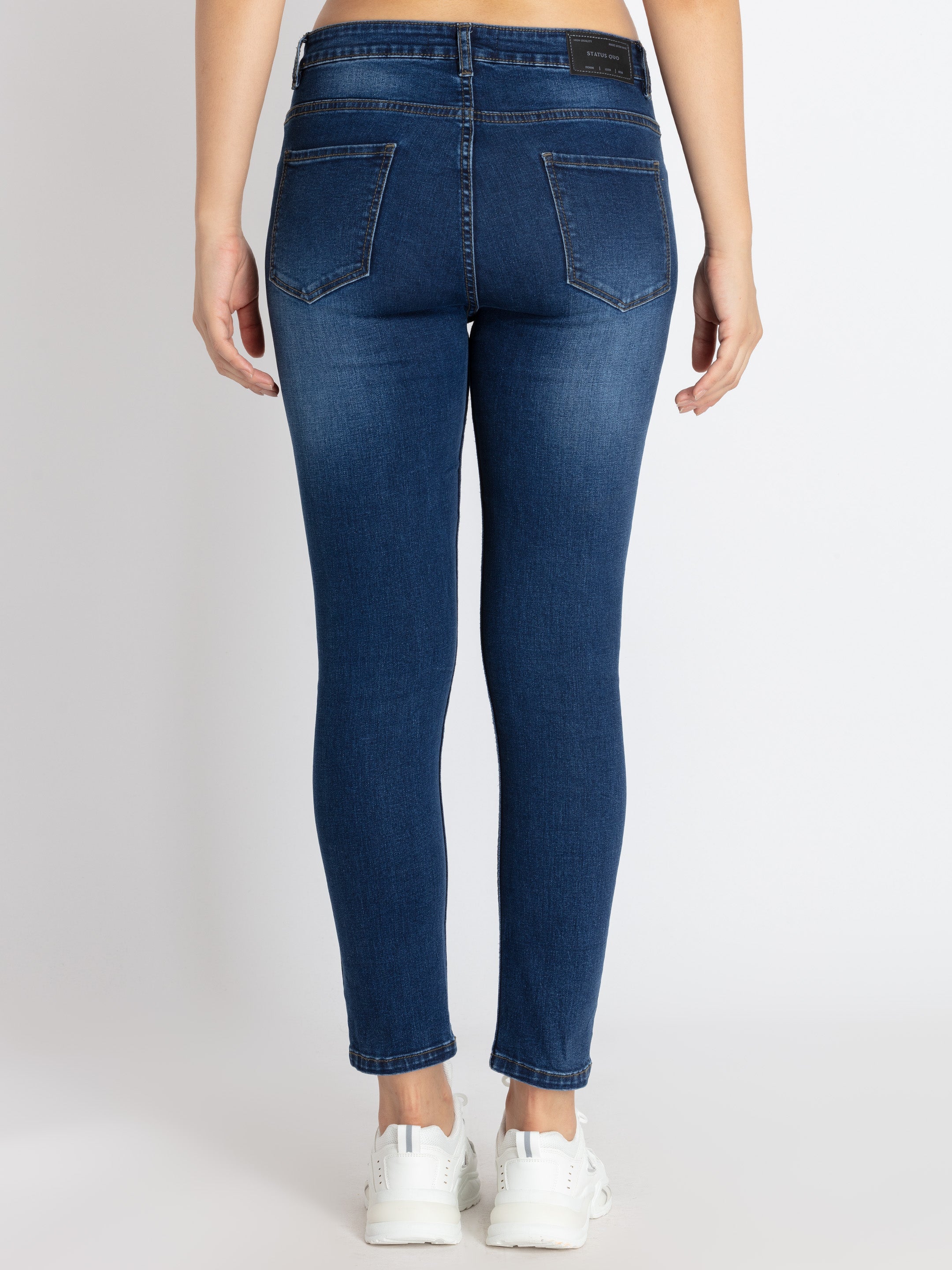Womens Mid Rise Skinny Fit Denim