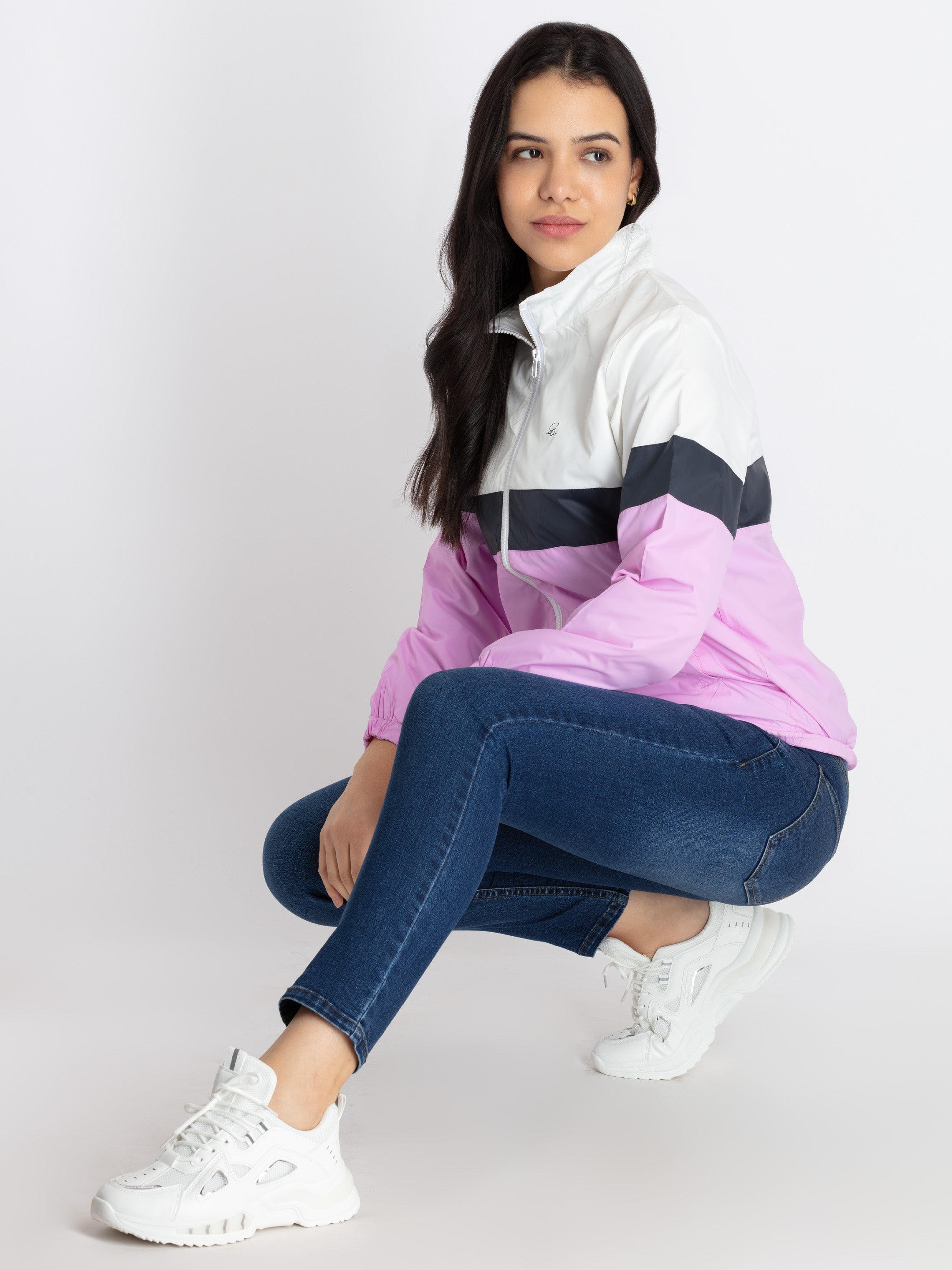 Womens Mid Rise Skinny Fit Denim