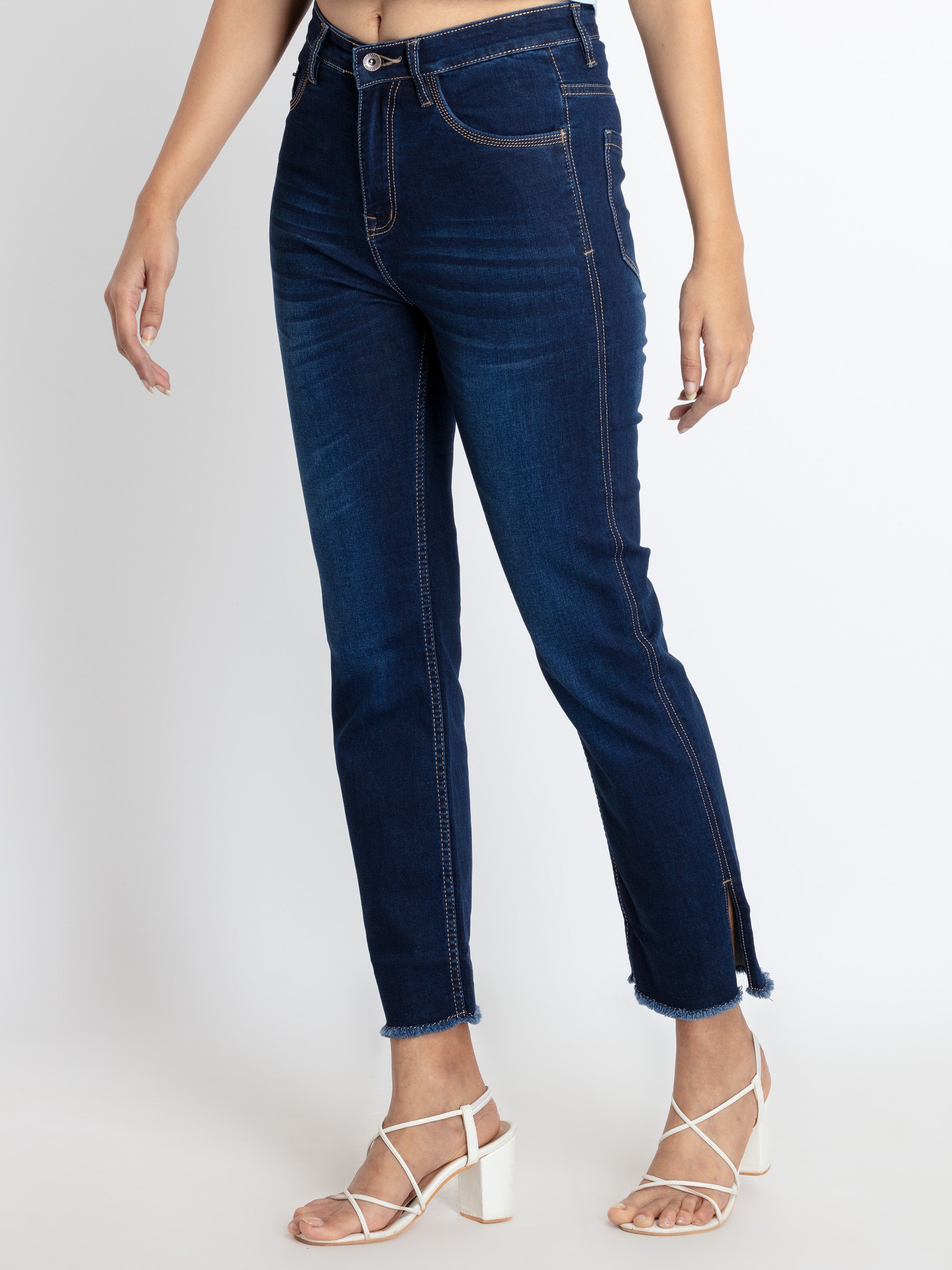 Womens Mid Rise Straight Fit Denim Secondary image