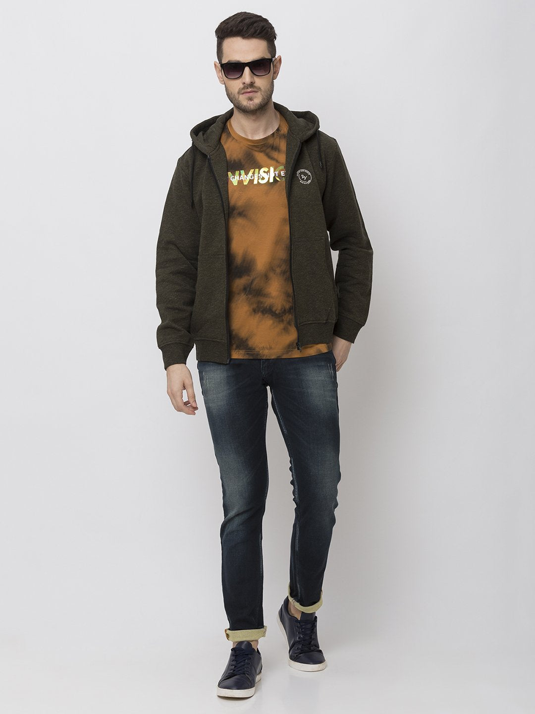 slim fit jeans