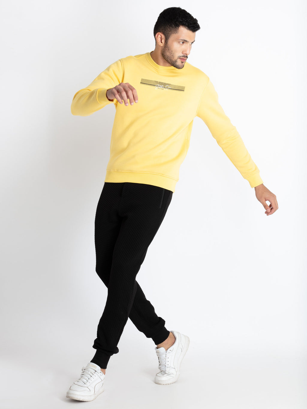 sports joggers