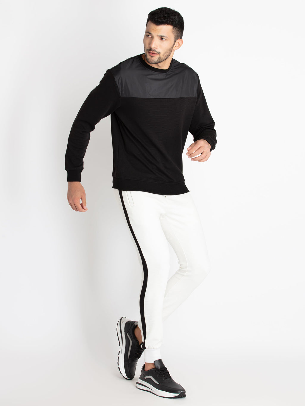 5xl joggers