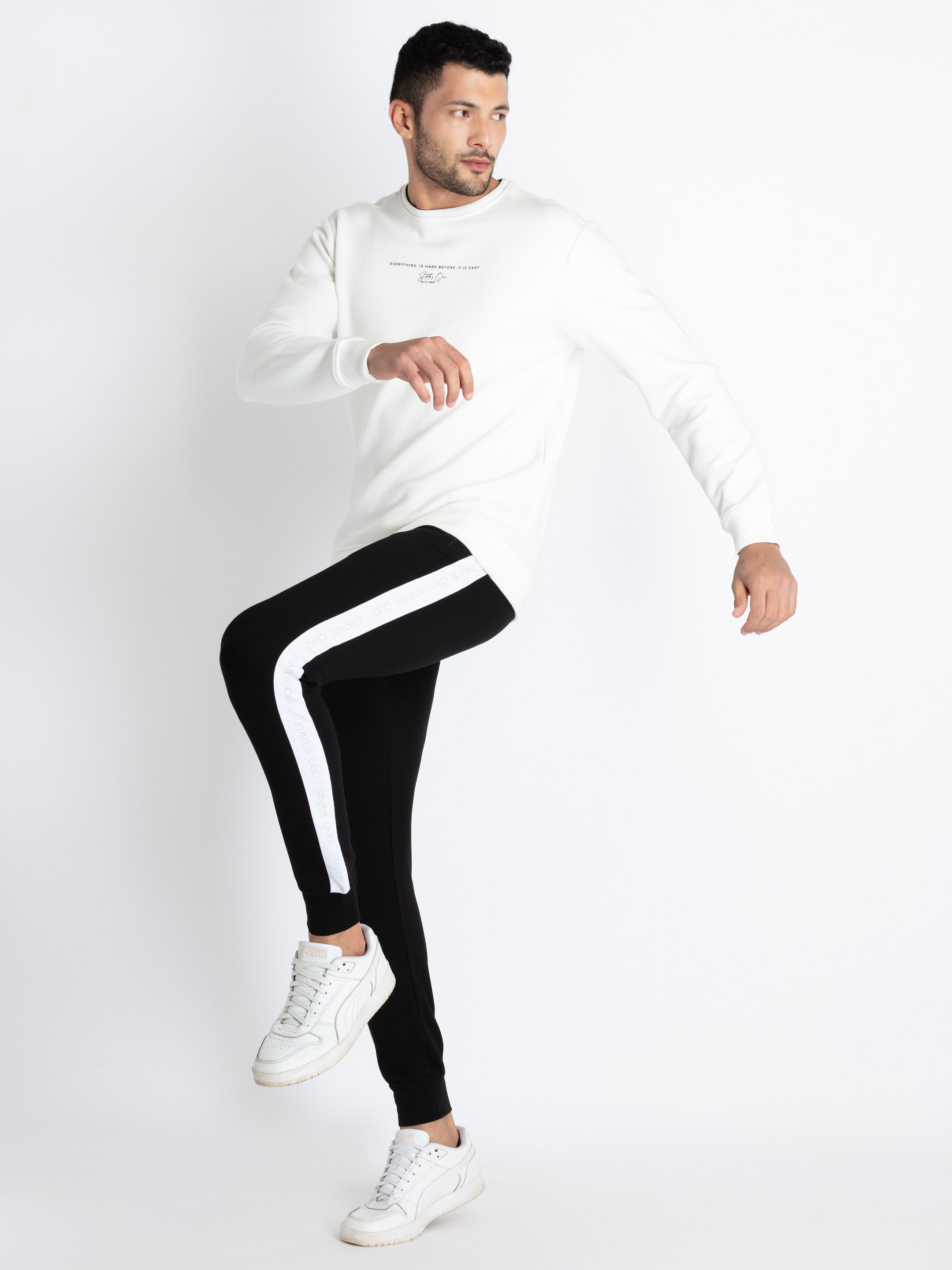 sports joggers