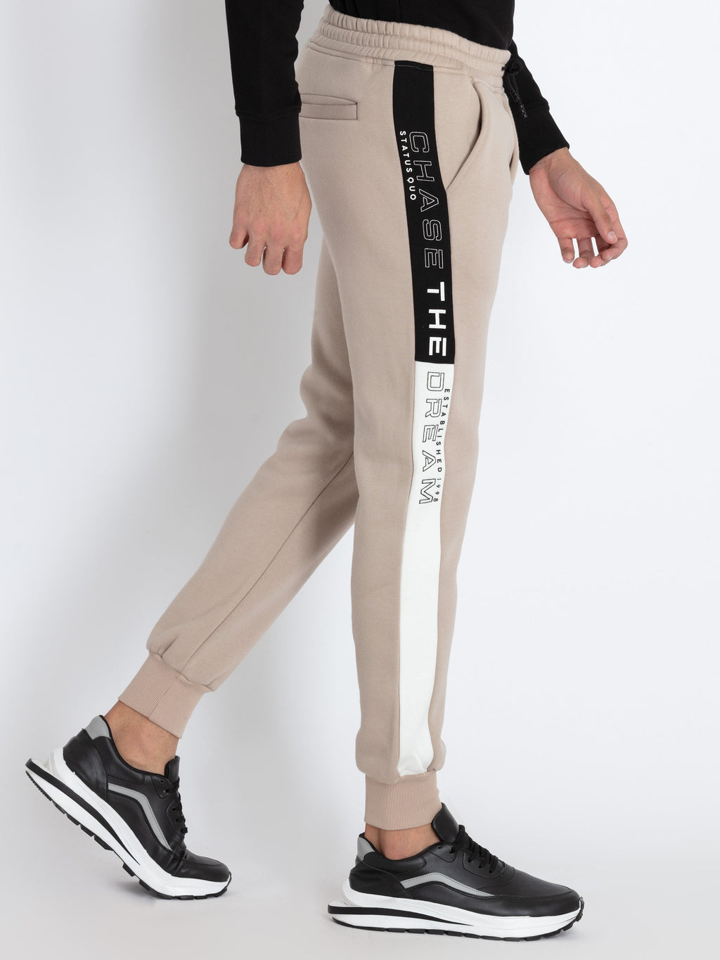 printed joggers