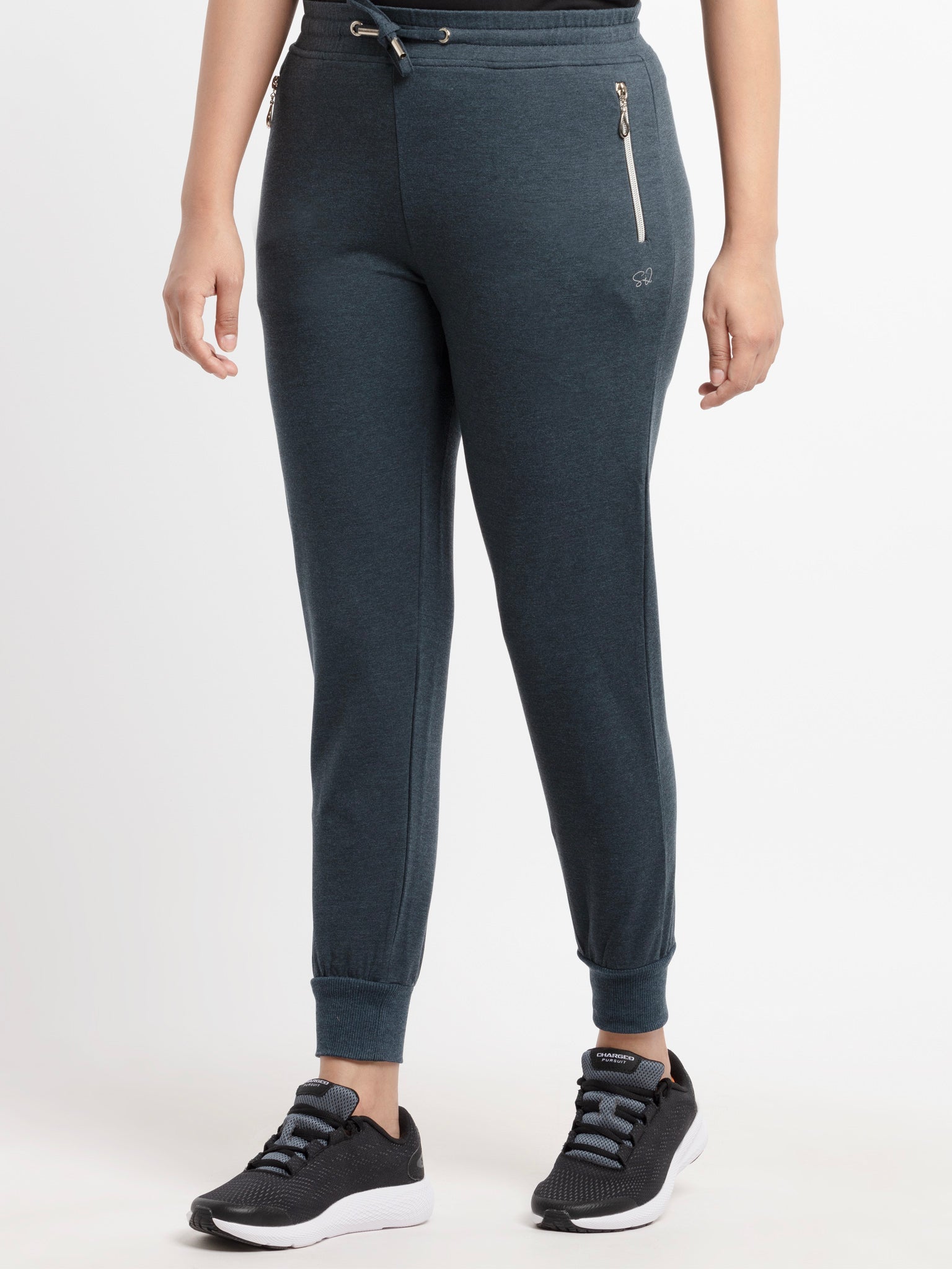 Women's Solid Regular Fit Joggers