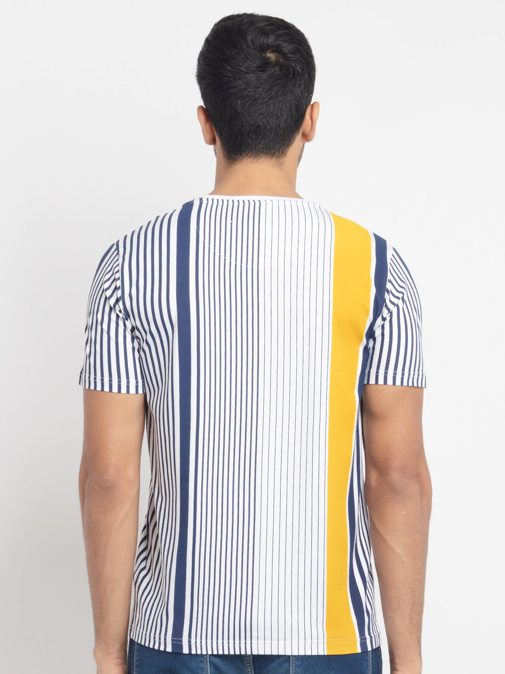 Mens Regular Fit Round Neck Printed T-Shirt