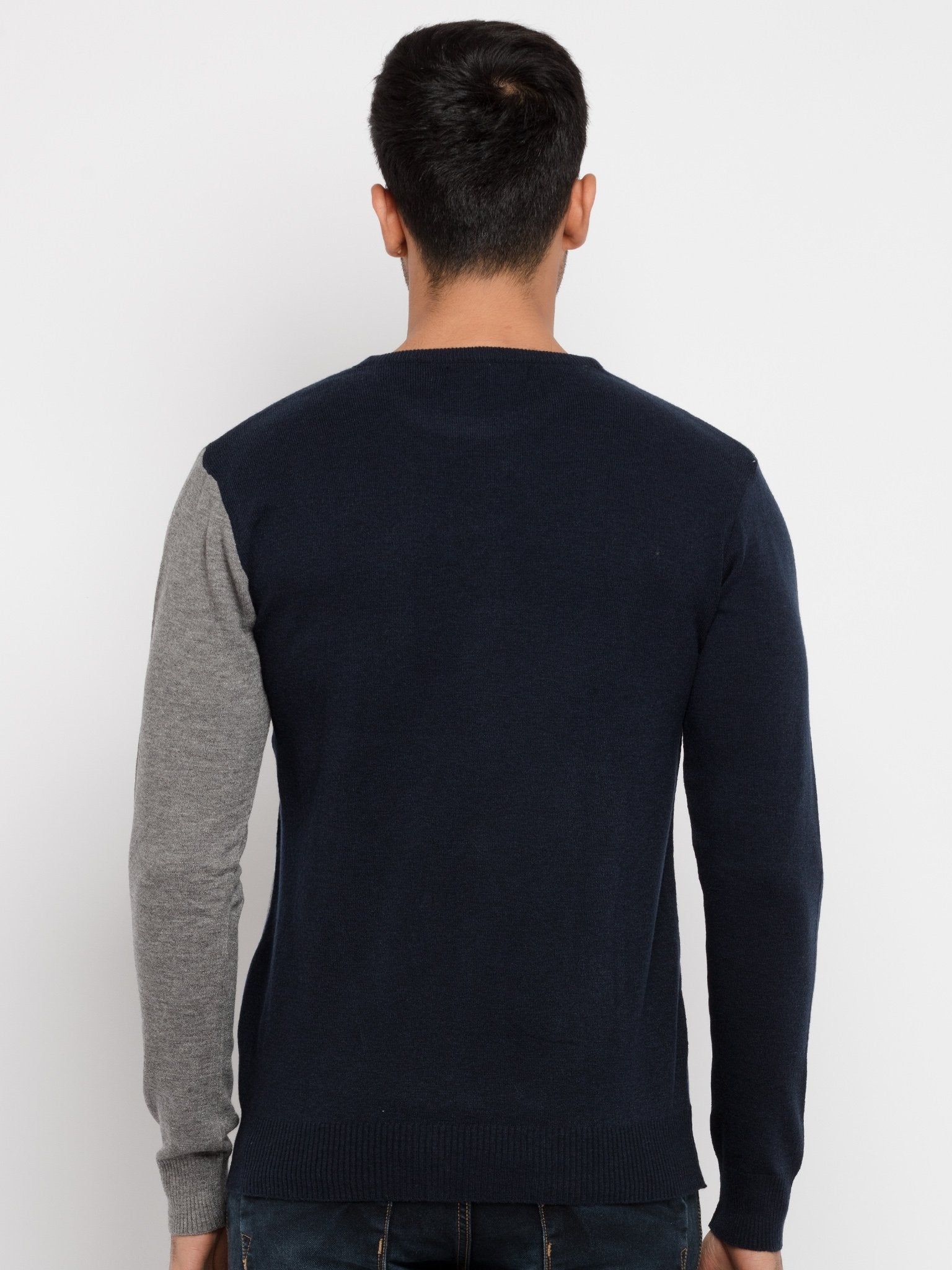 Mens Round Neck Sweater