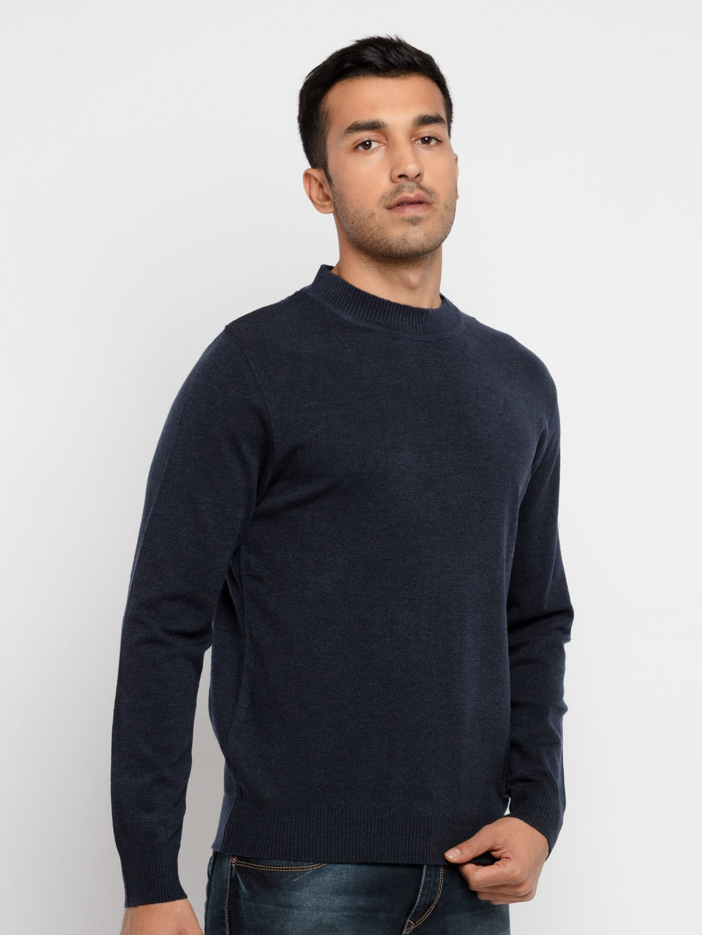 round neck sweaters