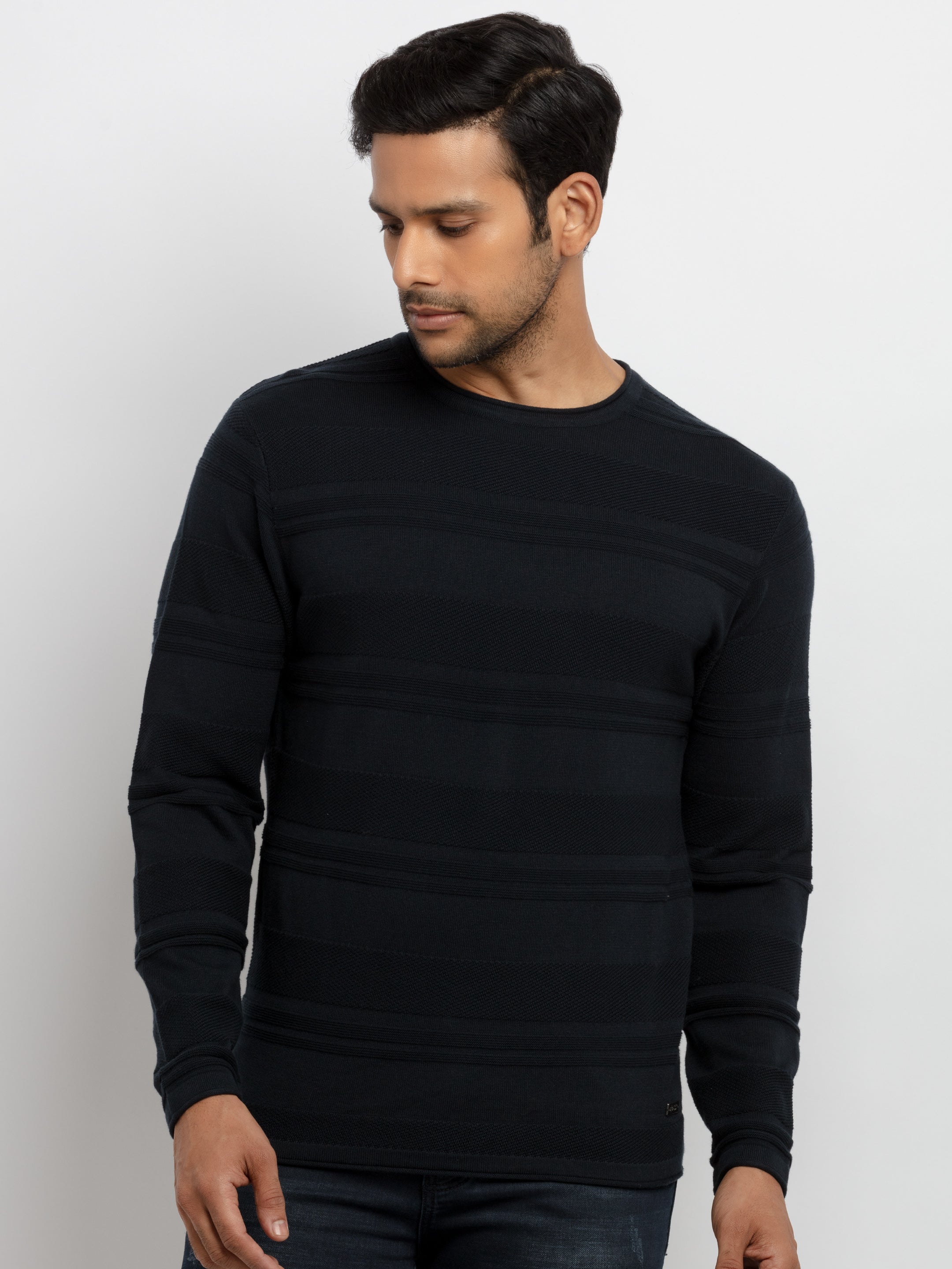 knitted sweaters for men Main image