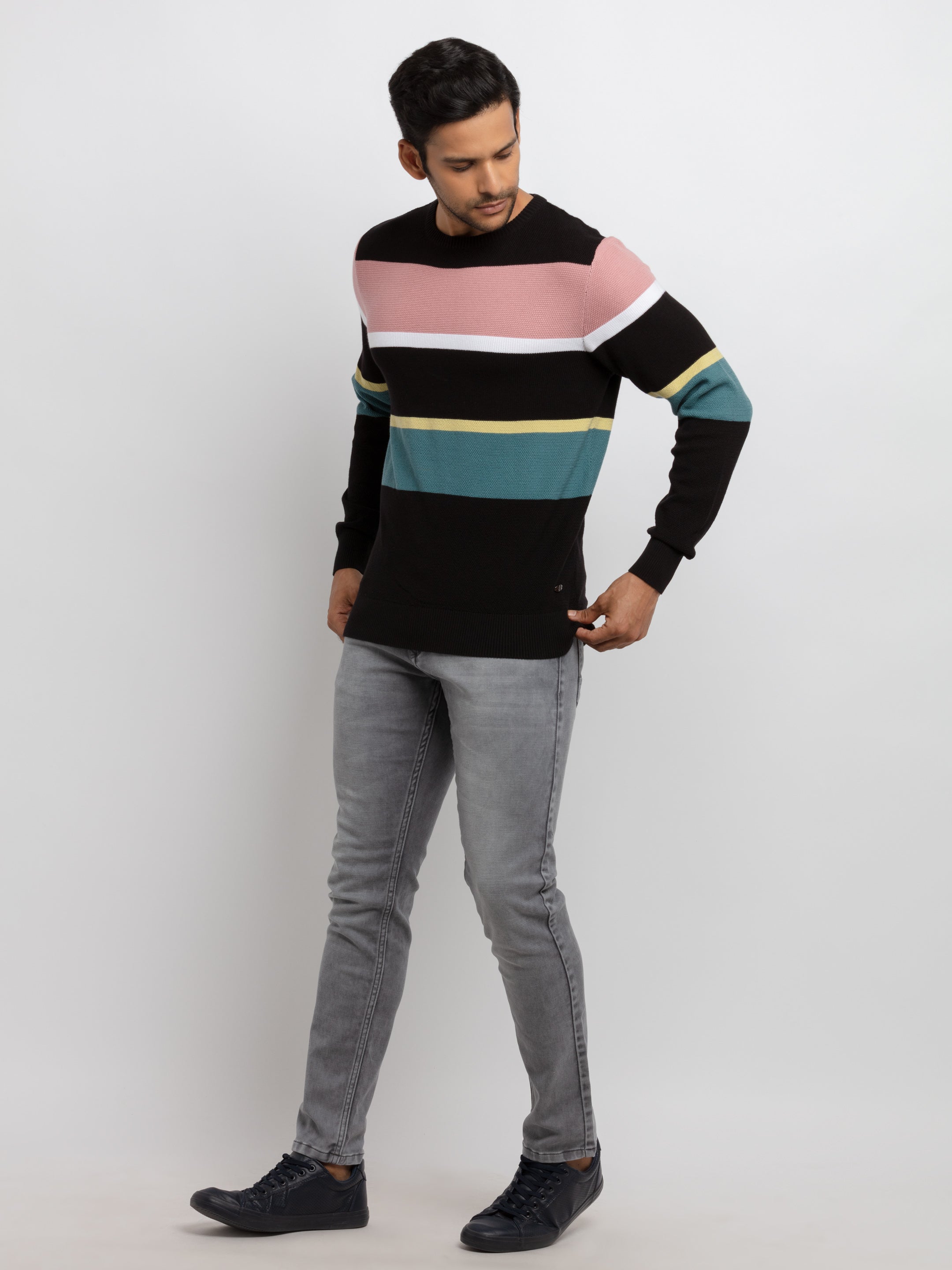 printed sweaters