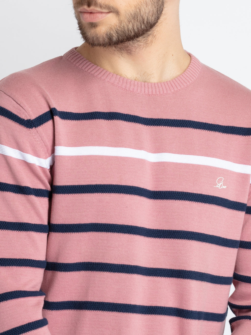 round neck sweaters