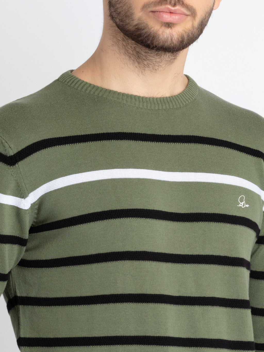 round neck sweaters