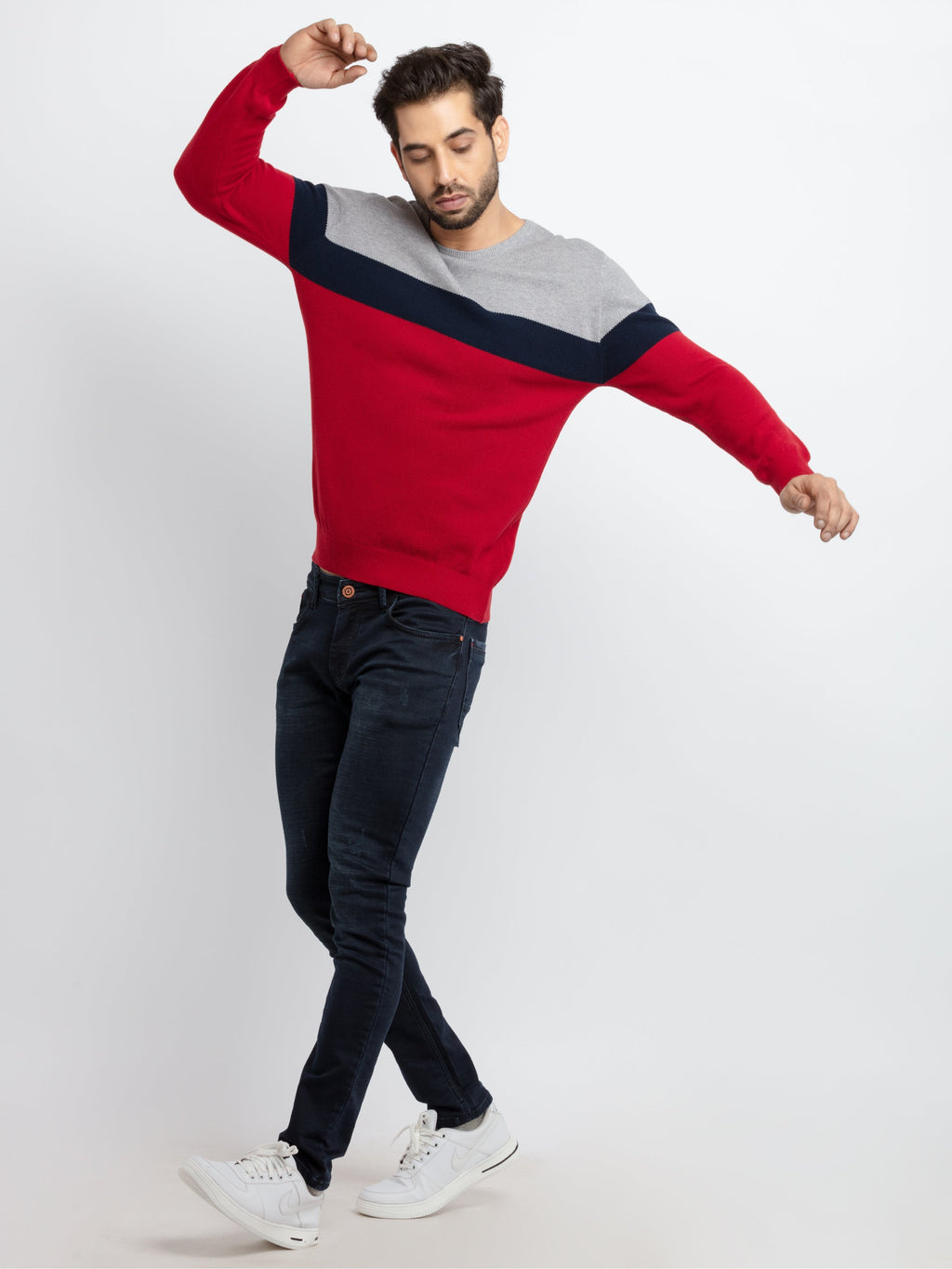 Mens Colour Blocking Round Neck Sweater