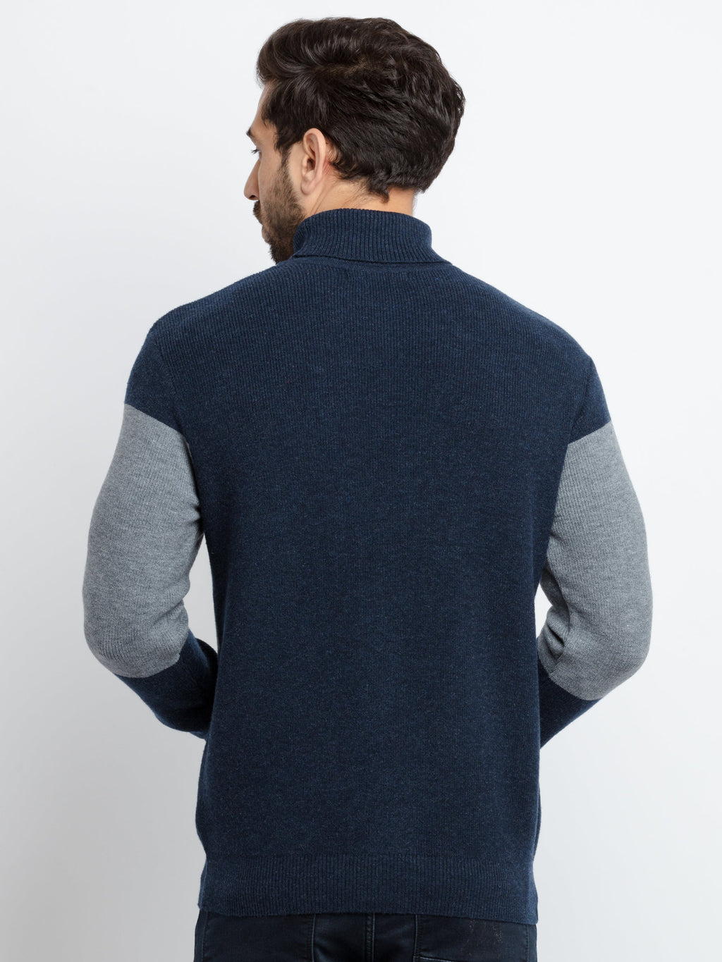 round neck sweaters