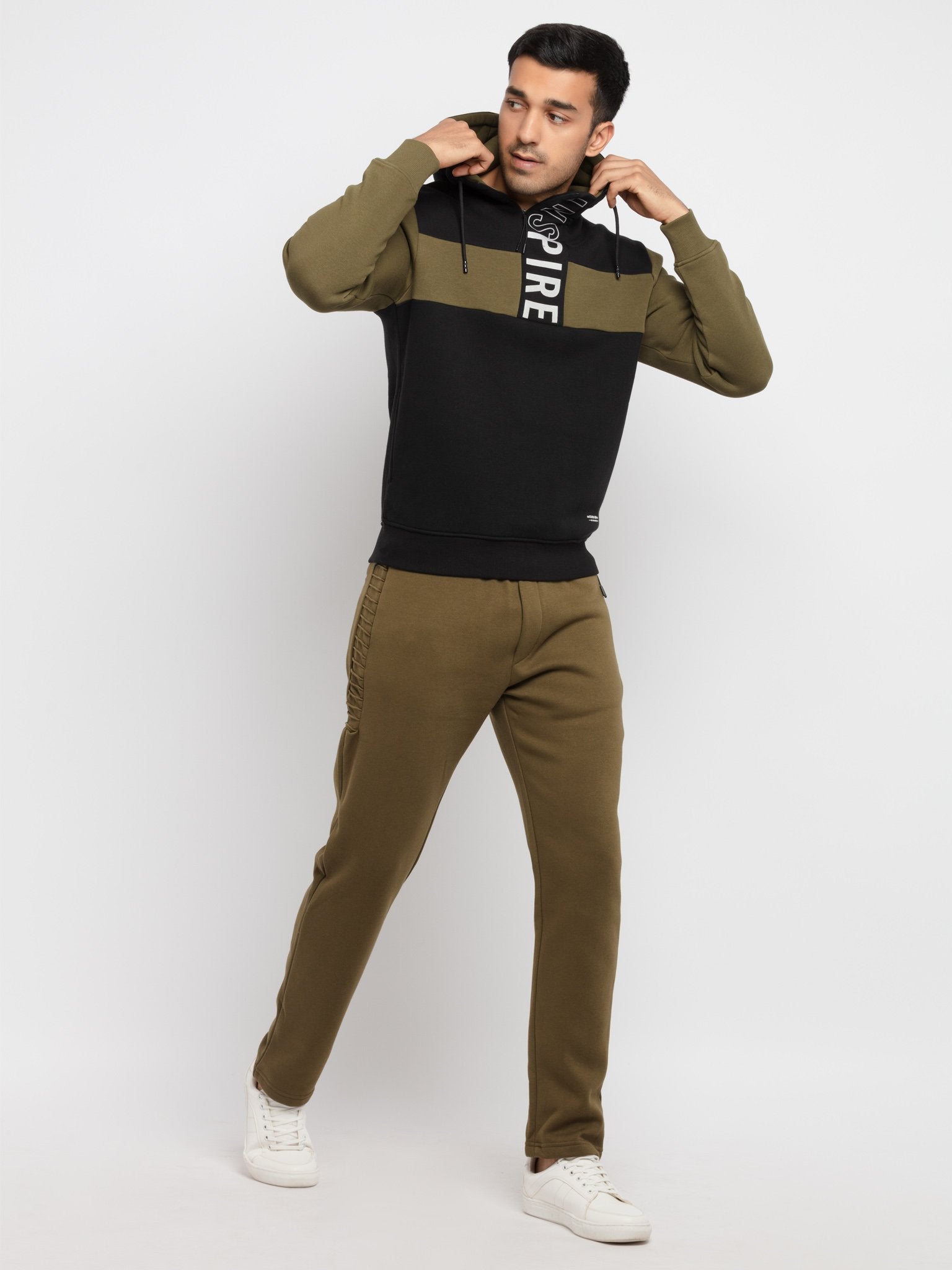 Mens Neck Sweatshirt