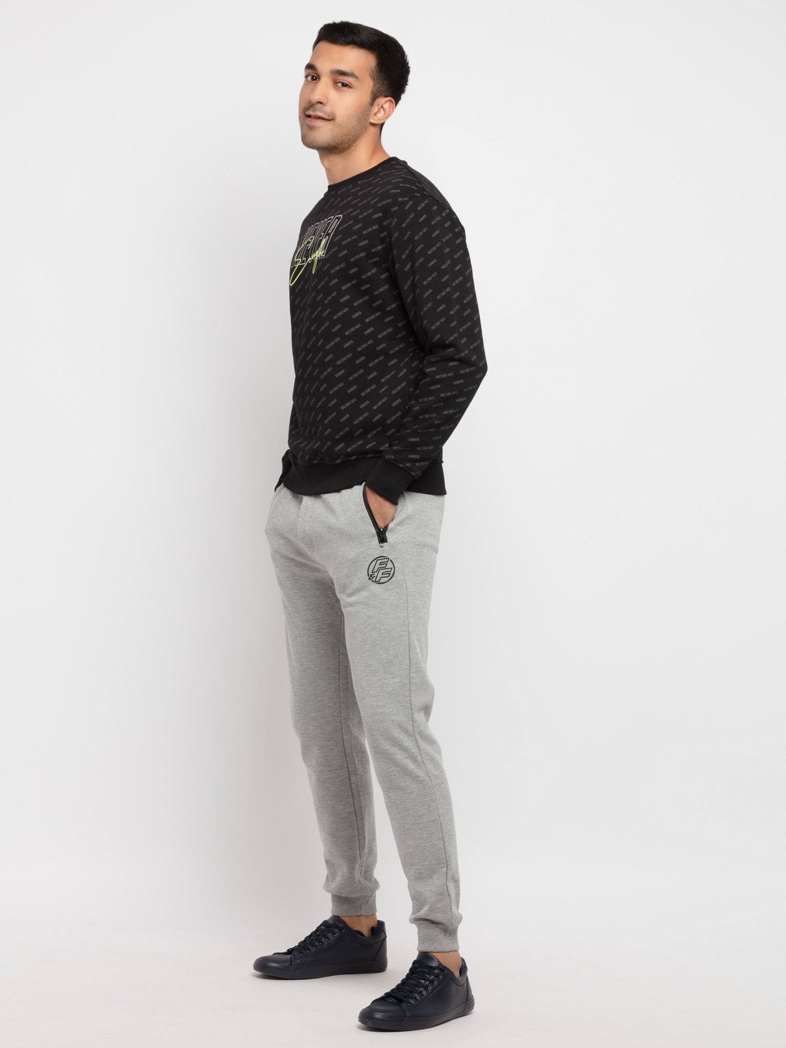 zipper sweatshirts