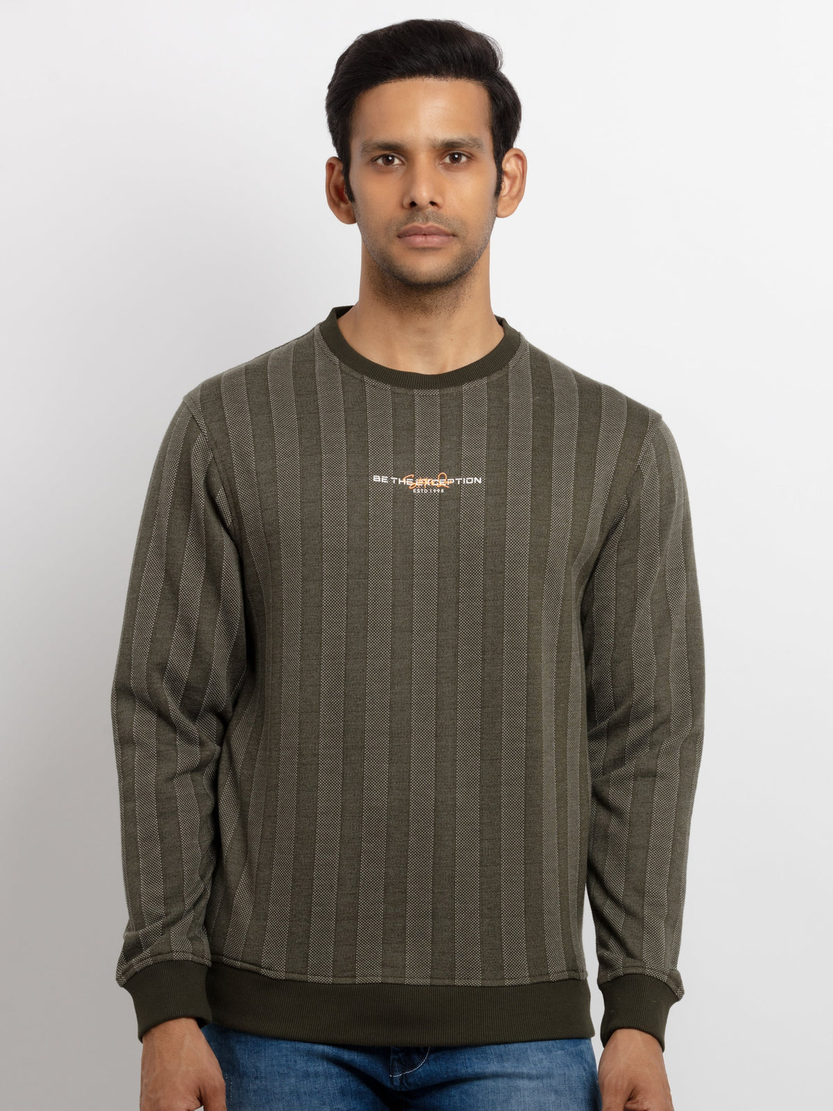 round neck sweatshirt for men