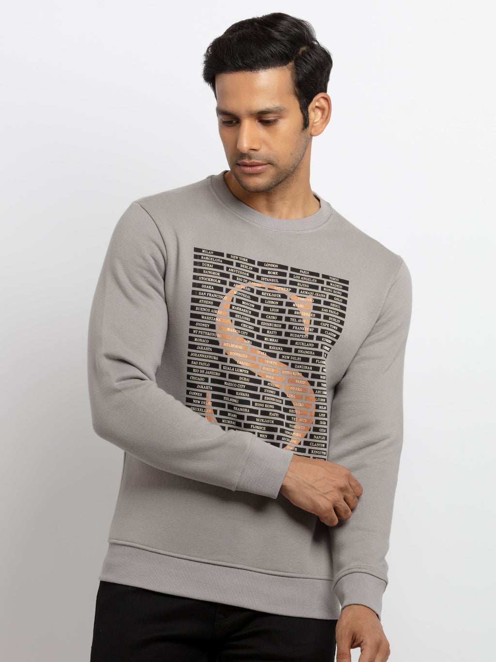 round neck sweatshirt for men