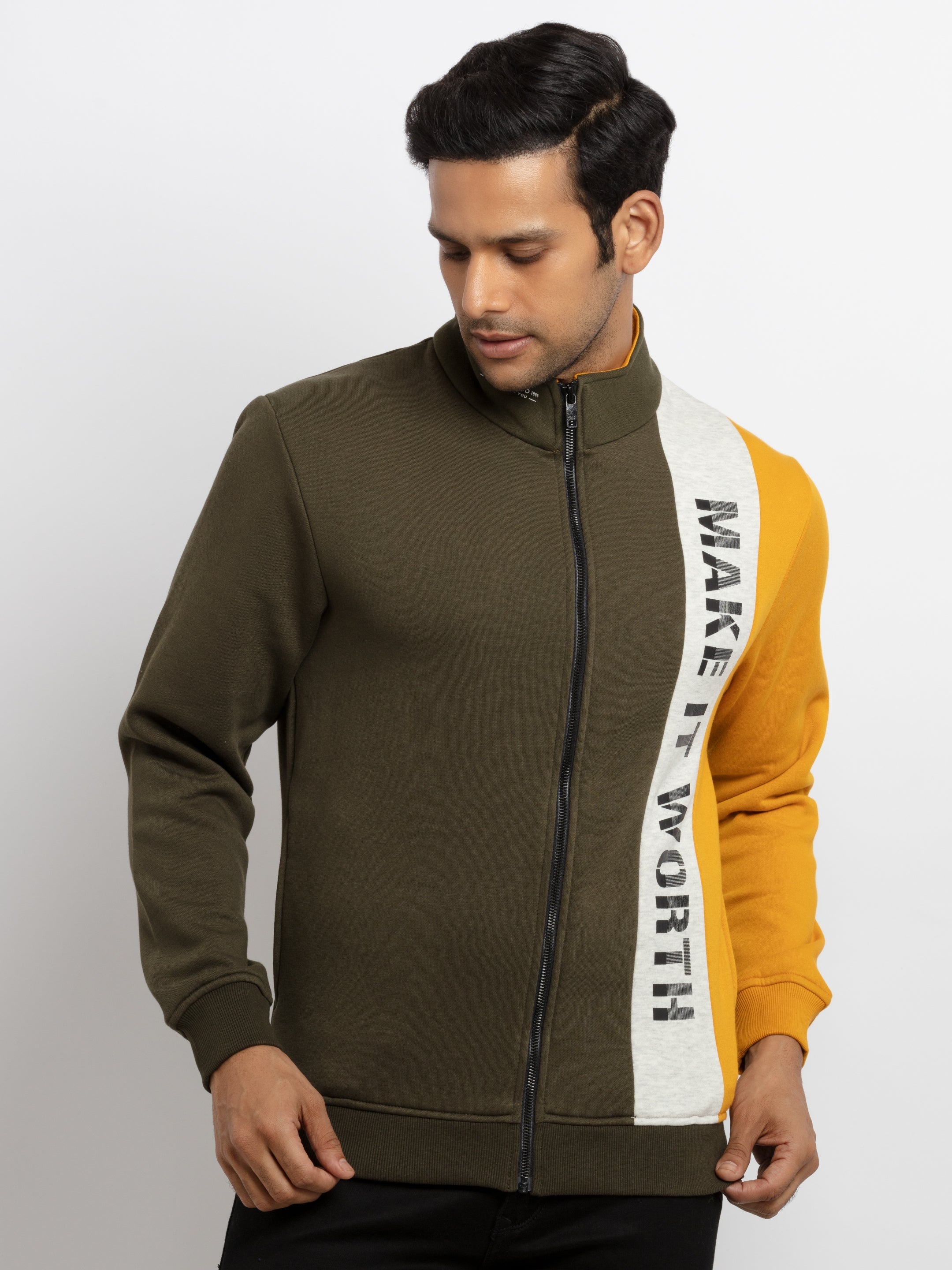 collar neck sweatshirt