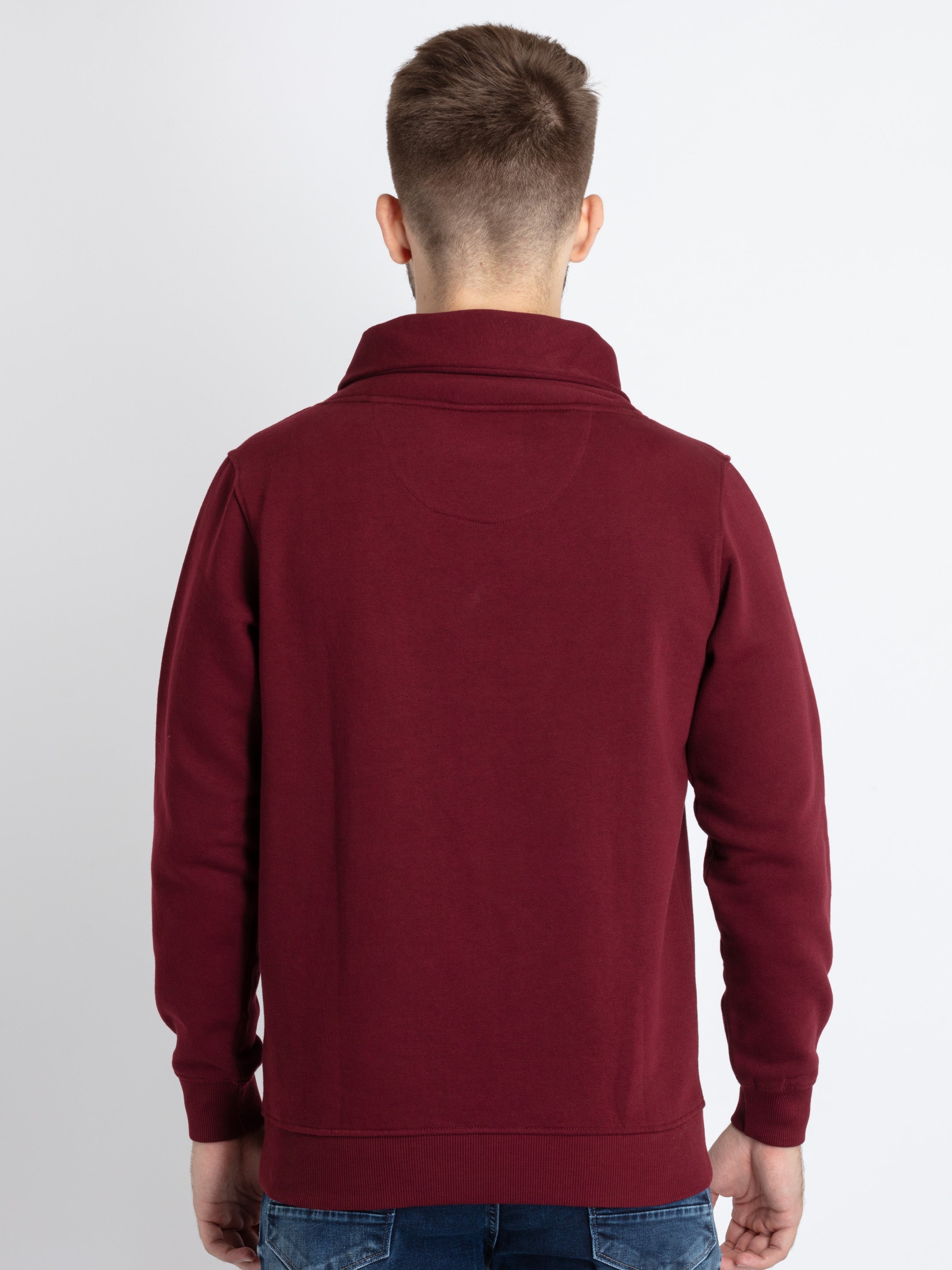hooded sweatshirts