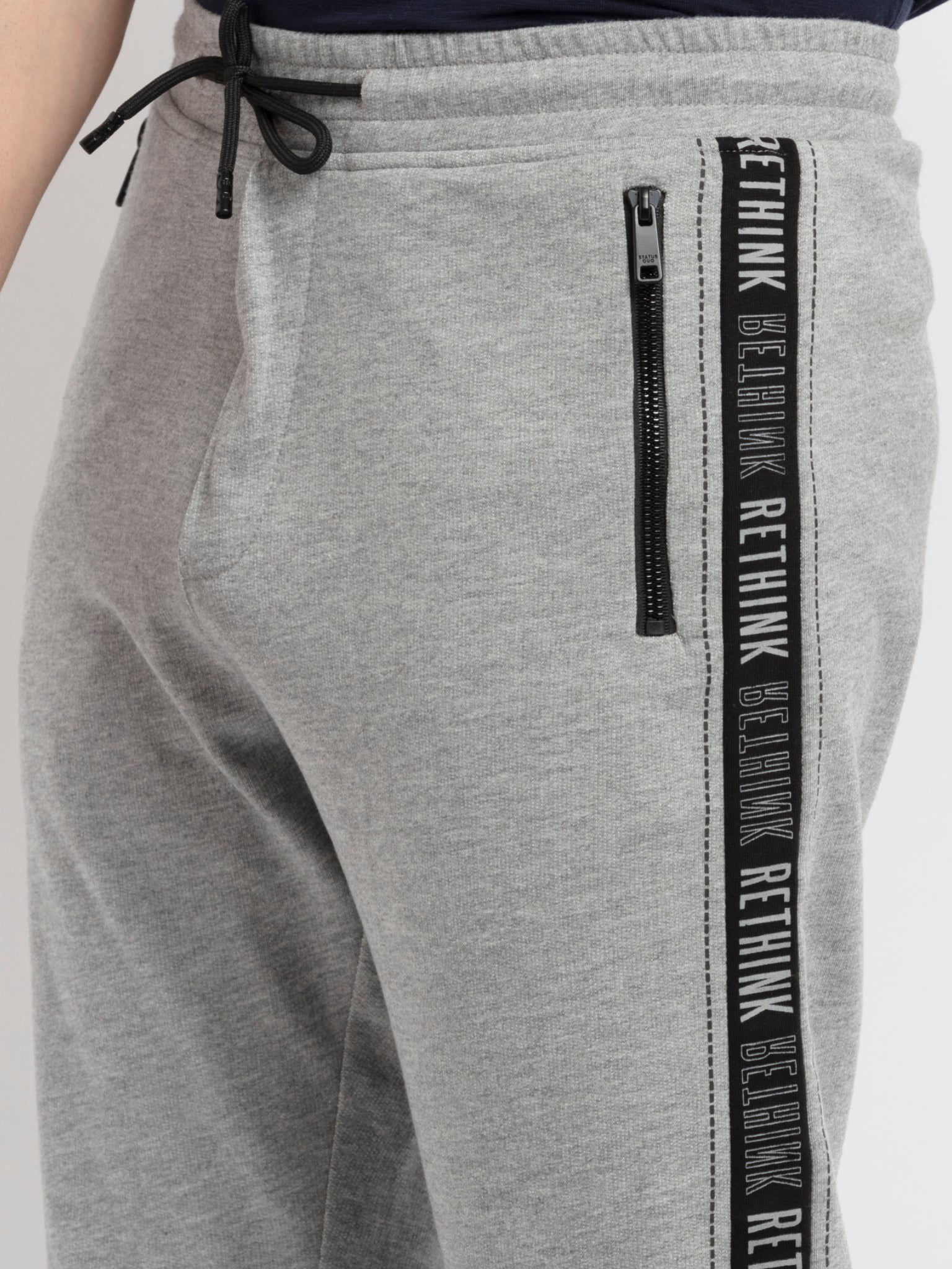 4xl joggers