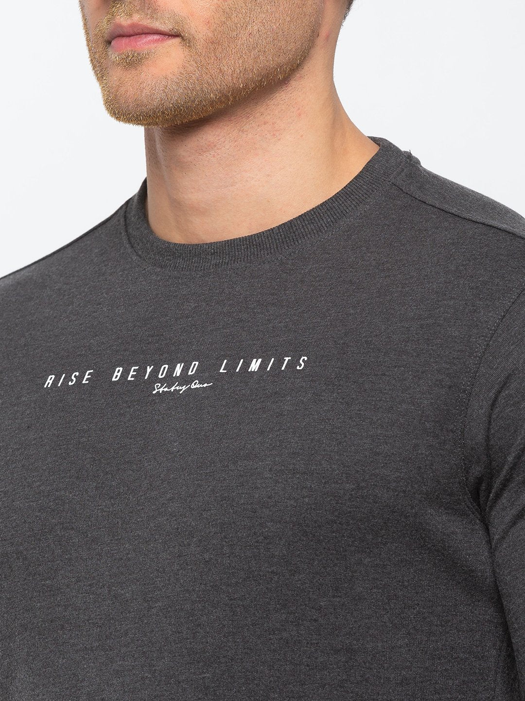 Chest Print Round Neck T-shirt