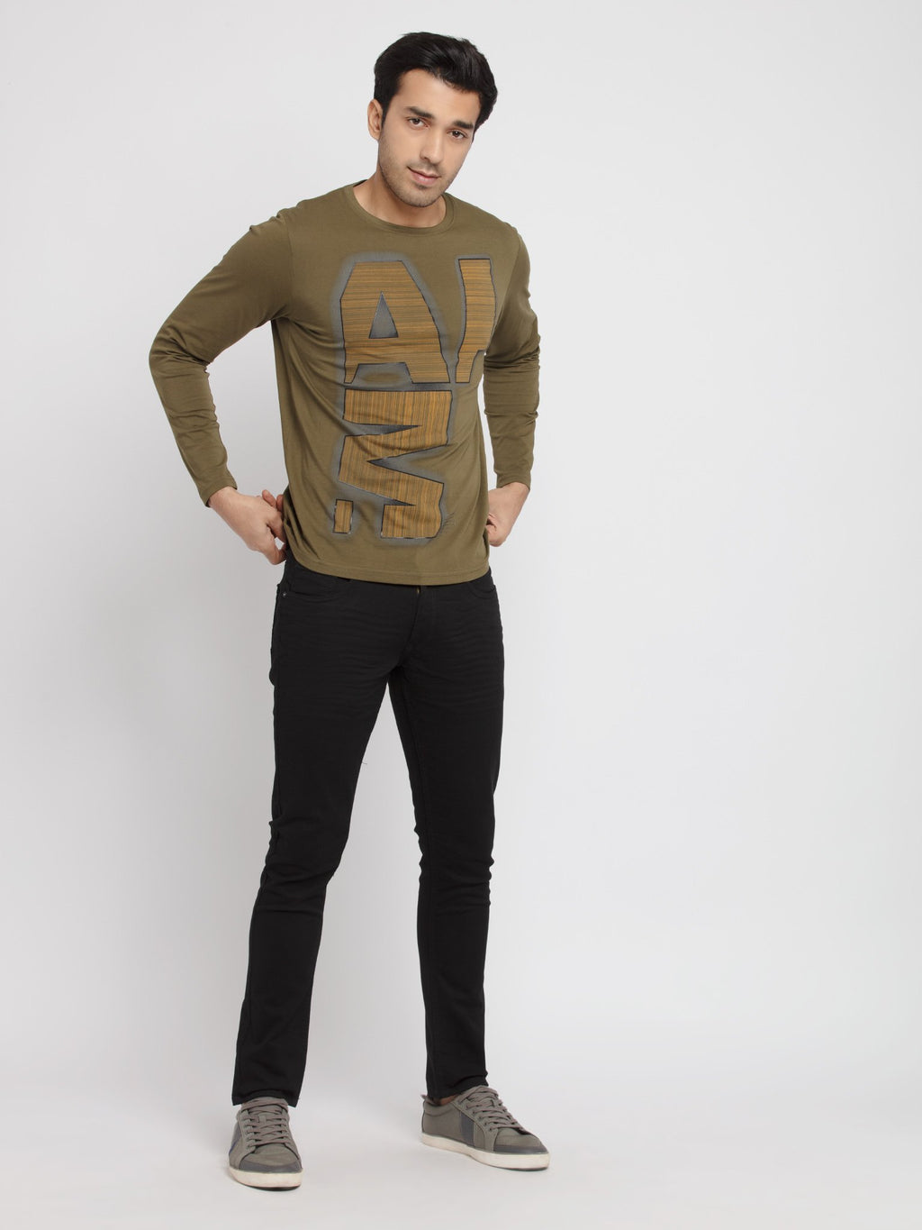 Mens Printed Round Neck Full Sleeves T-Shirt