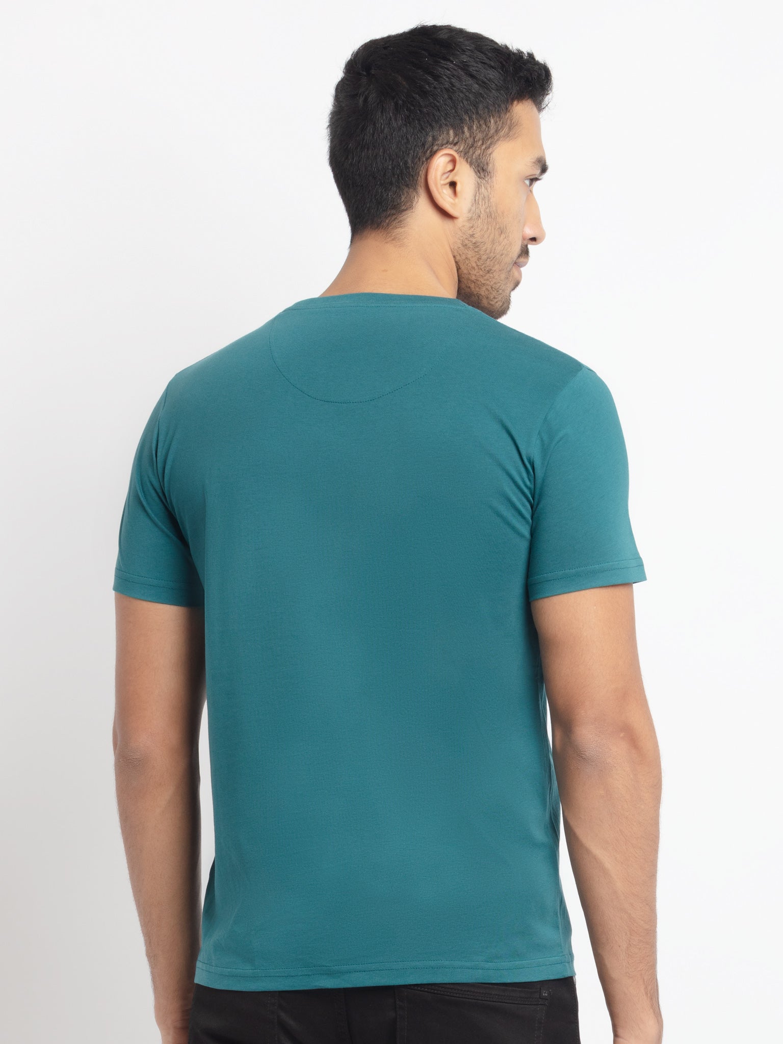 Mens Regular Fit Round Neck Printed T-Shirt