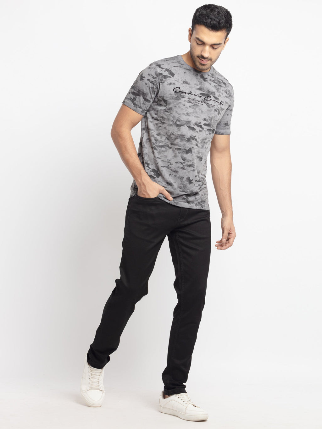 Mens Regular Fit Round Neck Printed T-Shirt