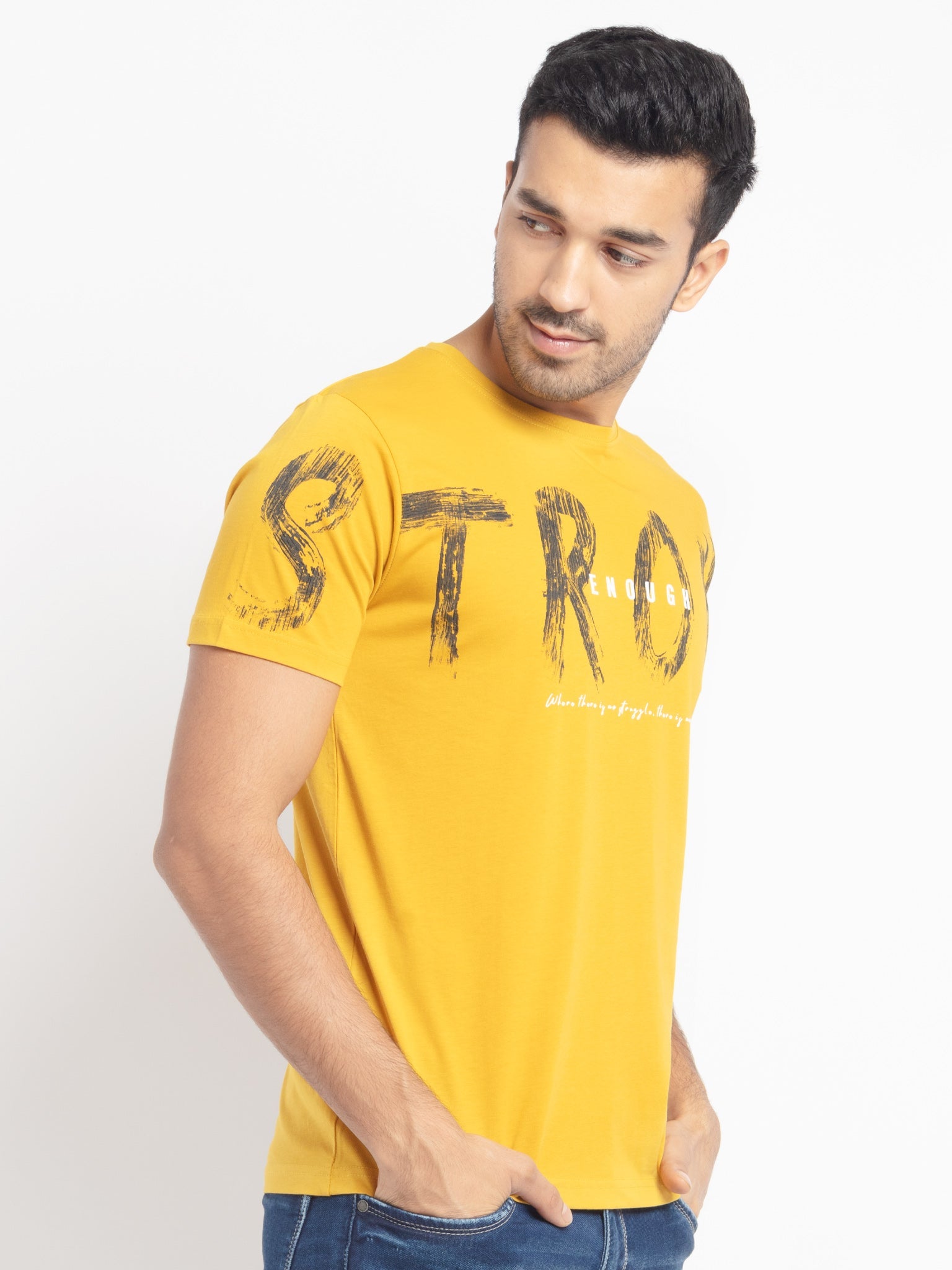 Mens Regular Fit Round Neck Printed T-Shirt