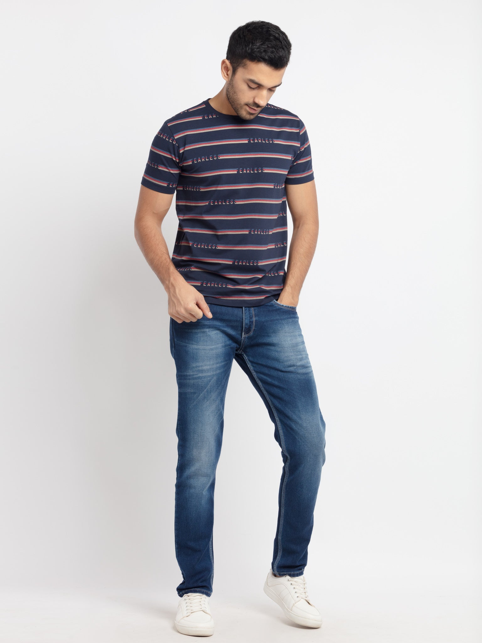 Mens Regular Fit Round Neck Printed T-Shirt