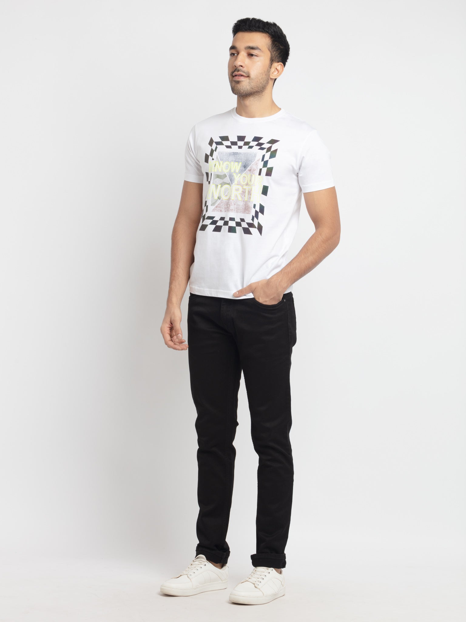 Mens Regular Fit Round Neck Printed T-Shirt
