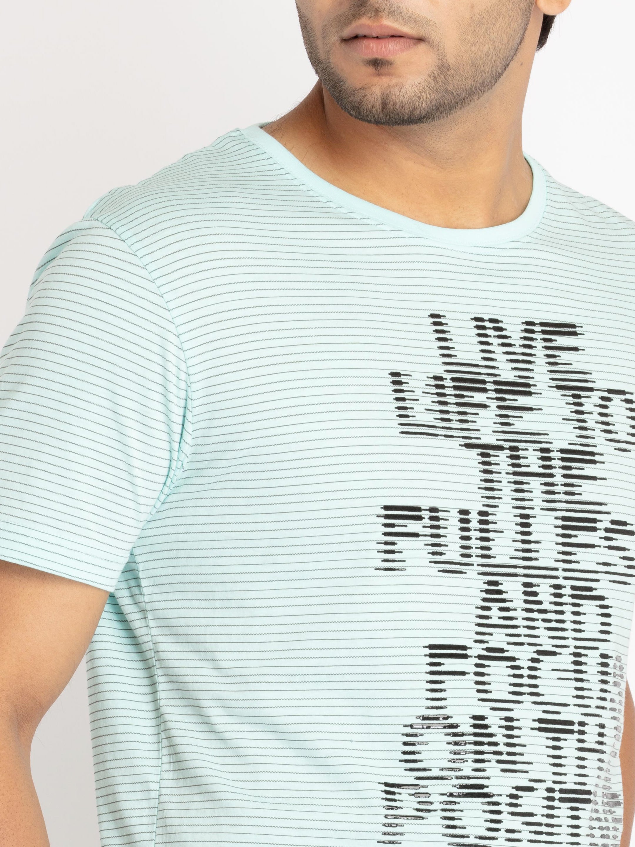 Mens Front Printed Round Neck T-shirt